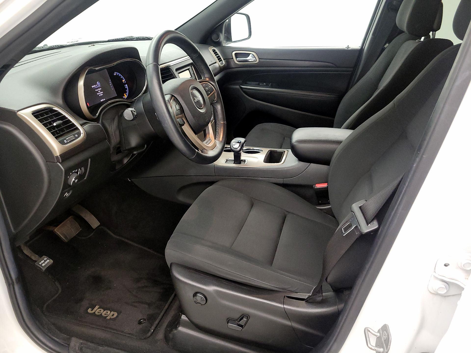 Thumbnail: 2014 Jeep Grand Cherokee - 11