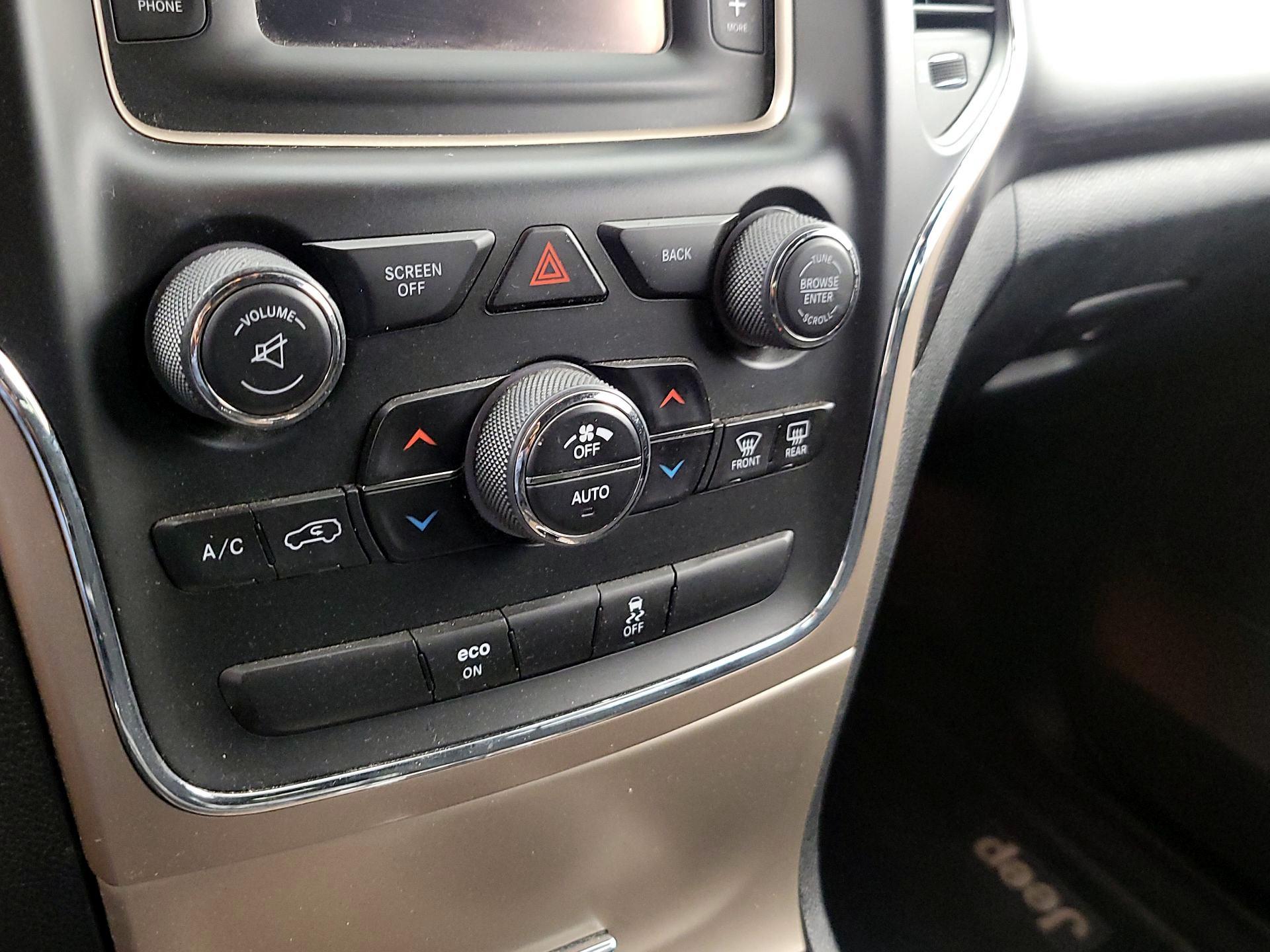 Thumbnail: 2014 Jeep Grand Cherokee - 15