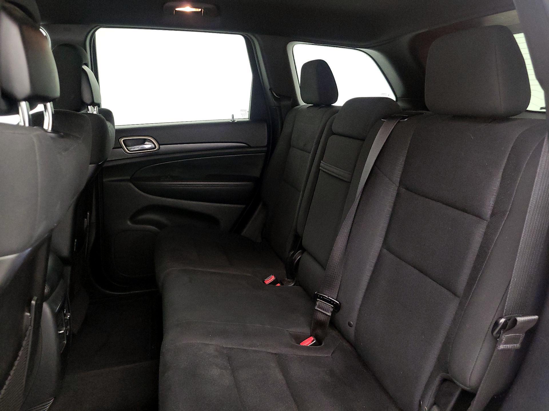 Thumbnail: 2014 Jeep Grand Cherokee - 18