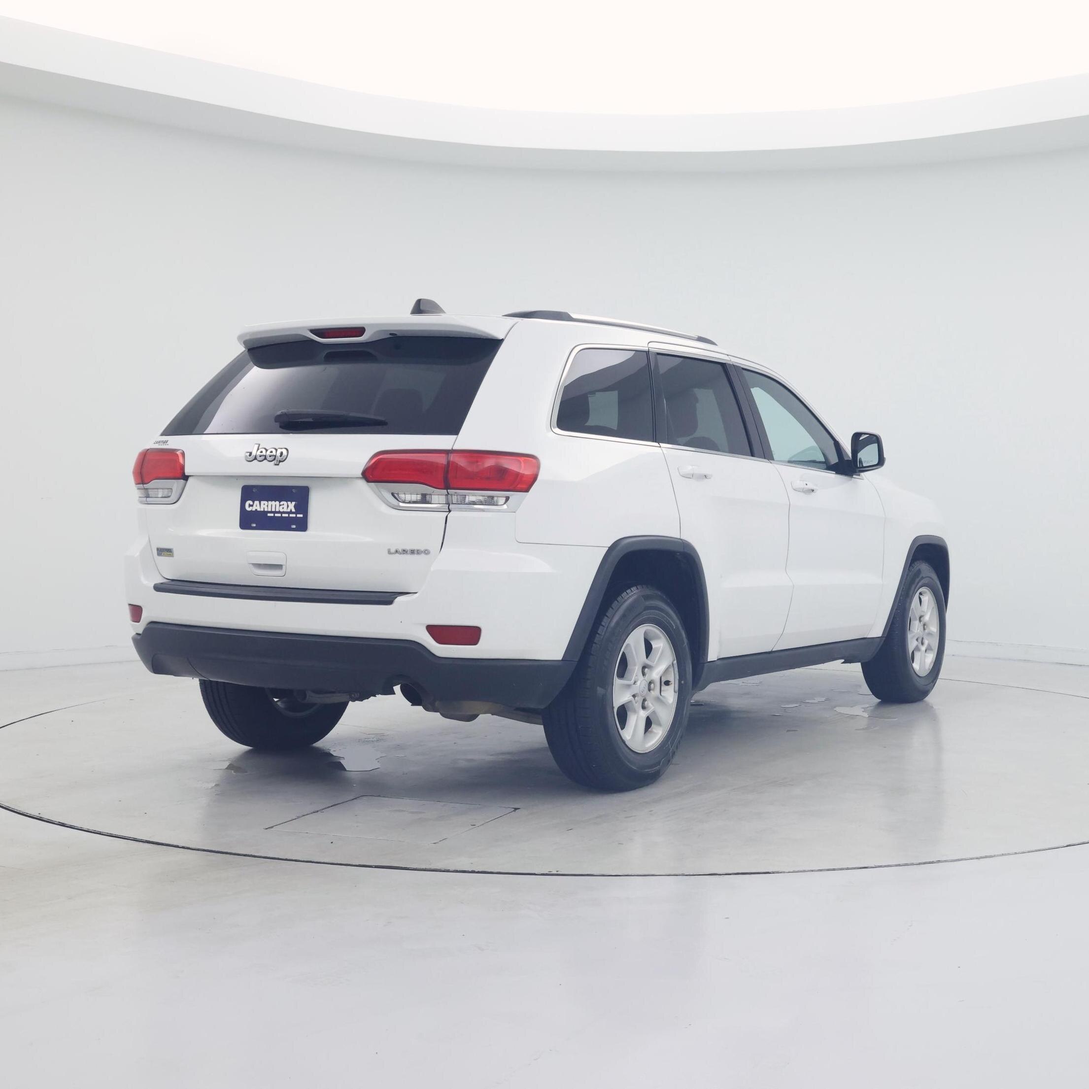 Thumbnail: 2014 Jeep Grand Cherokee - 8