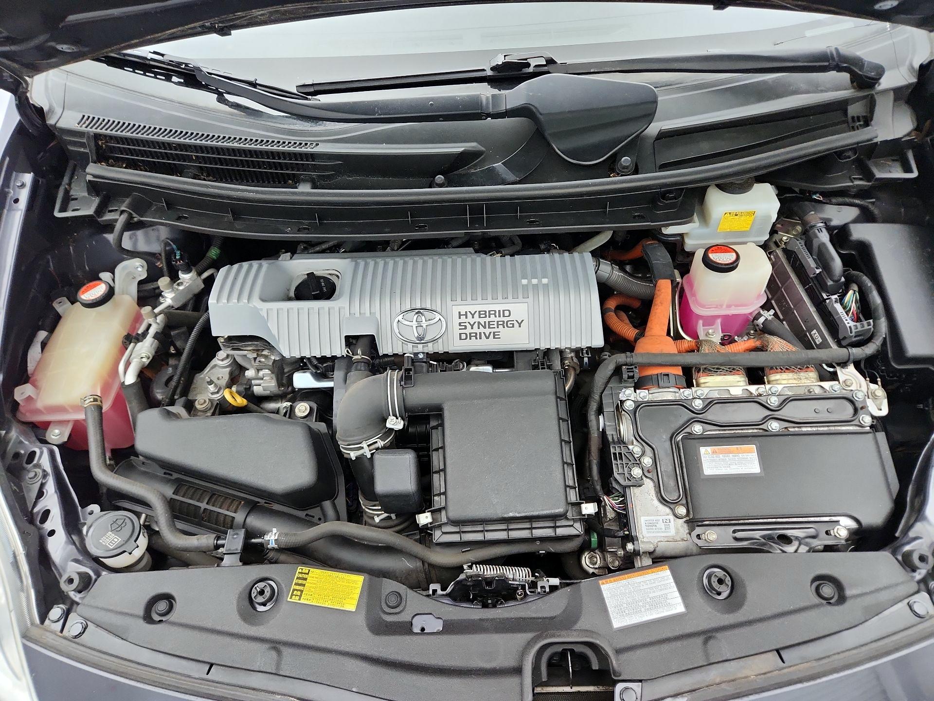 Thumbnail: 2015 Toyota Prius - 20