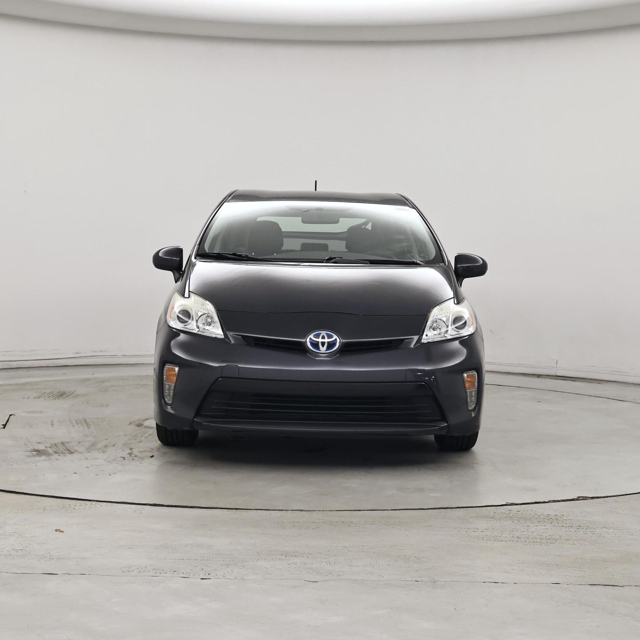 Thumbnail: 2015 Toyota Prius - 5