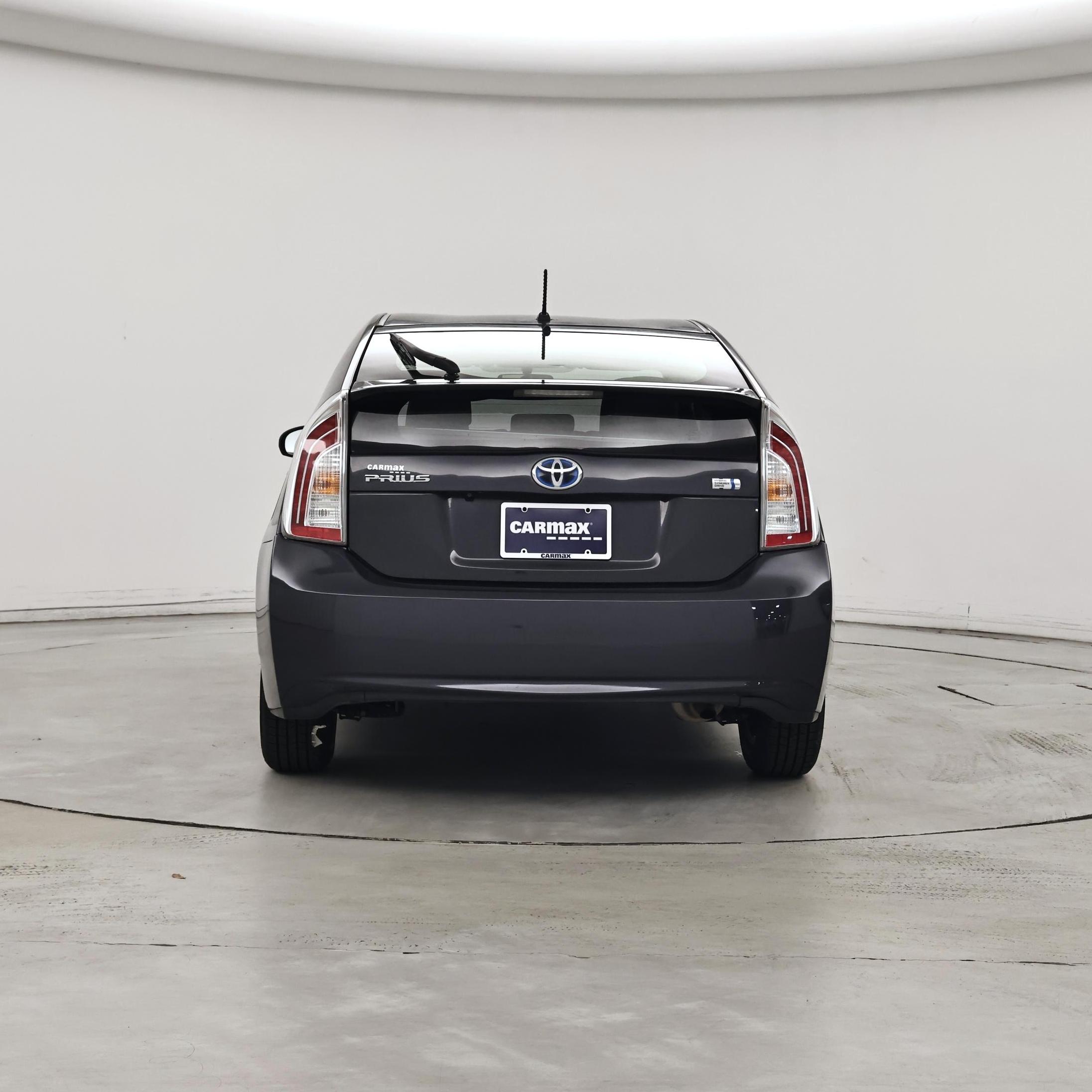 Thumbnail: 2015 Toyota Prius - 6