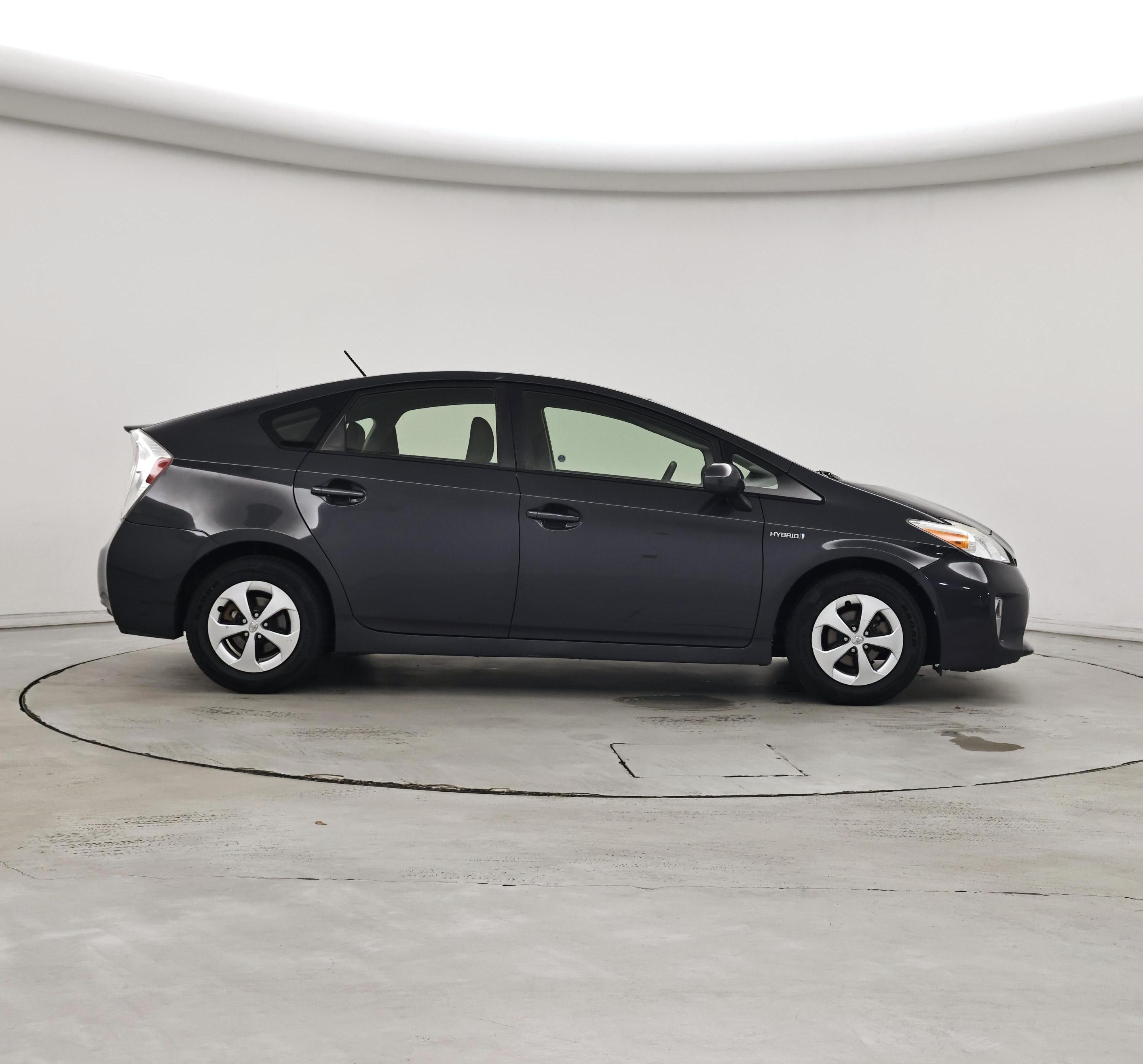 Thumbnail: 2015 Toyota Prius - 7