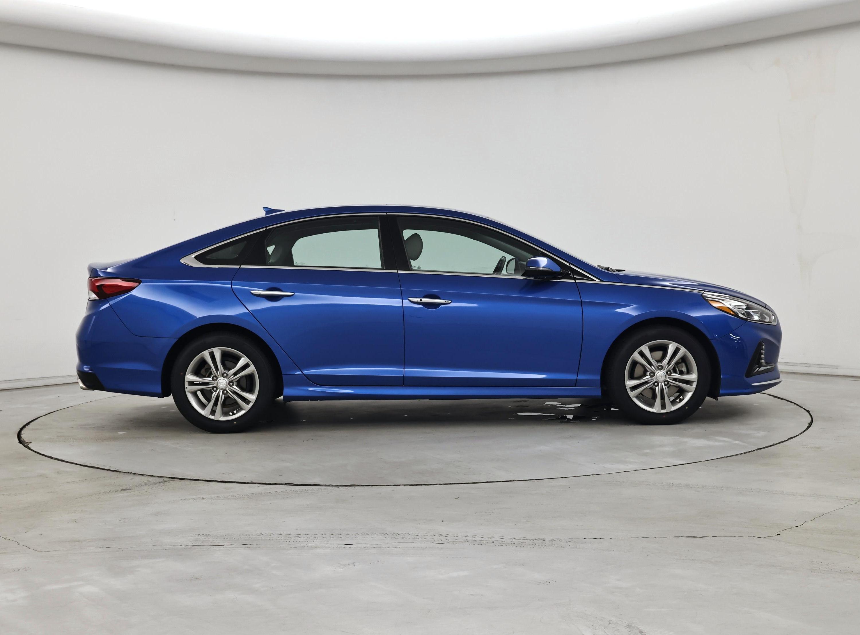 Thumbnail: 2018 Hyundai Sonata - 7