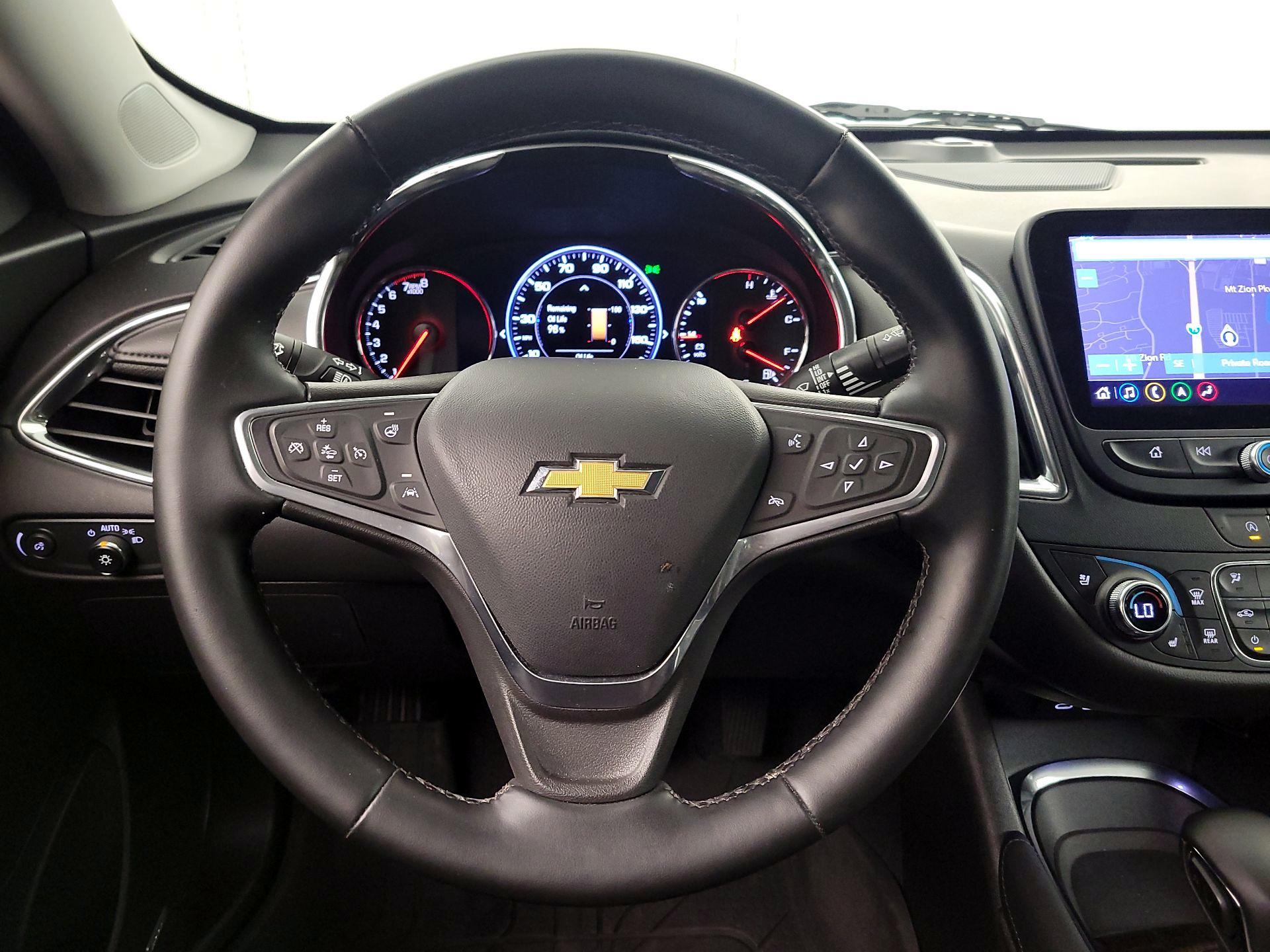 Thumbnail: 2023 Chevrolet Malibu - 10