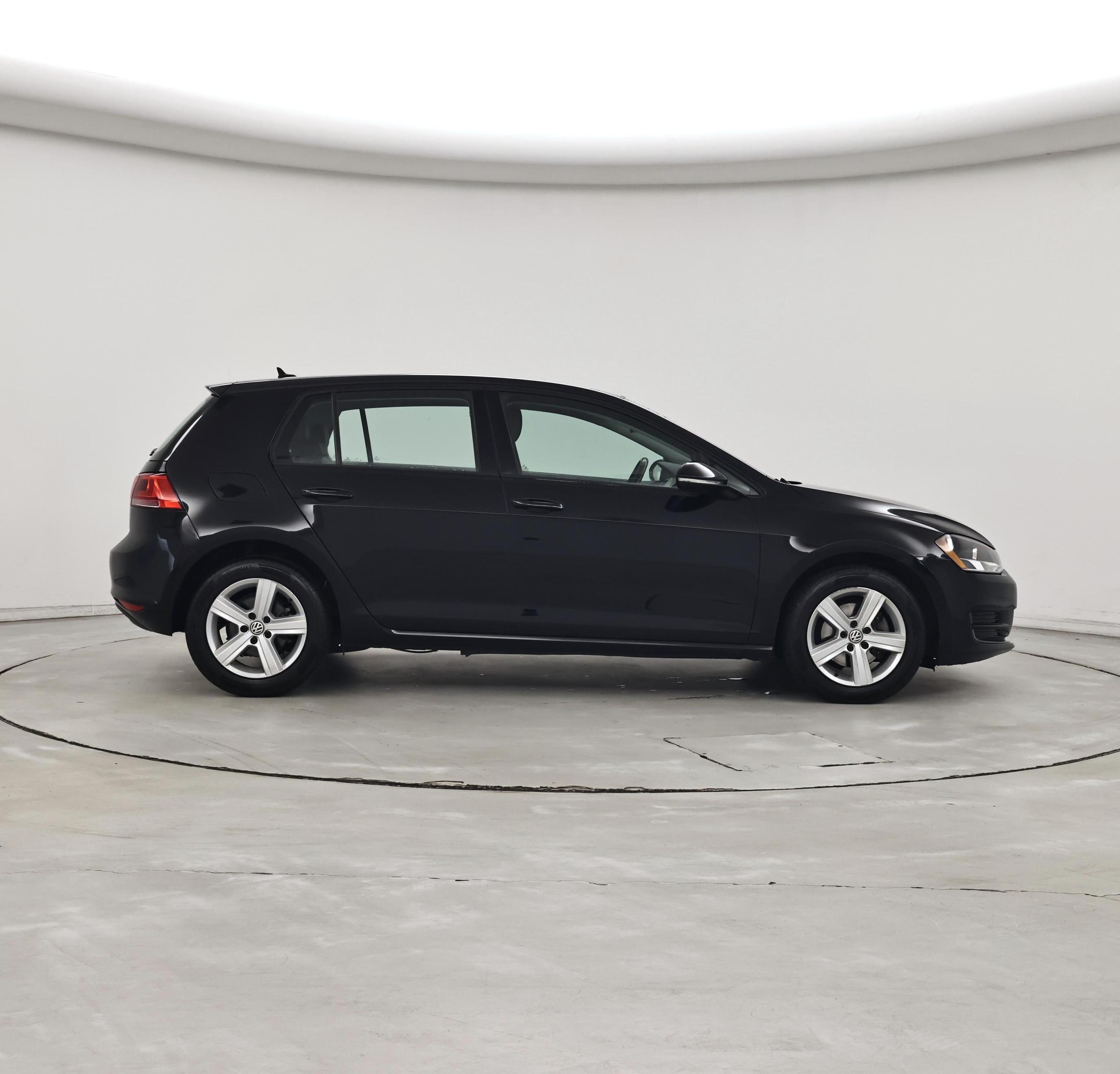 Thumbnail: 2017 Volkswagen Golf - 7