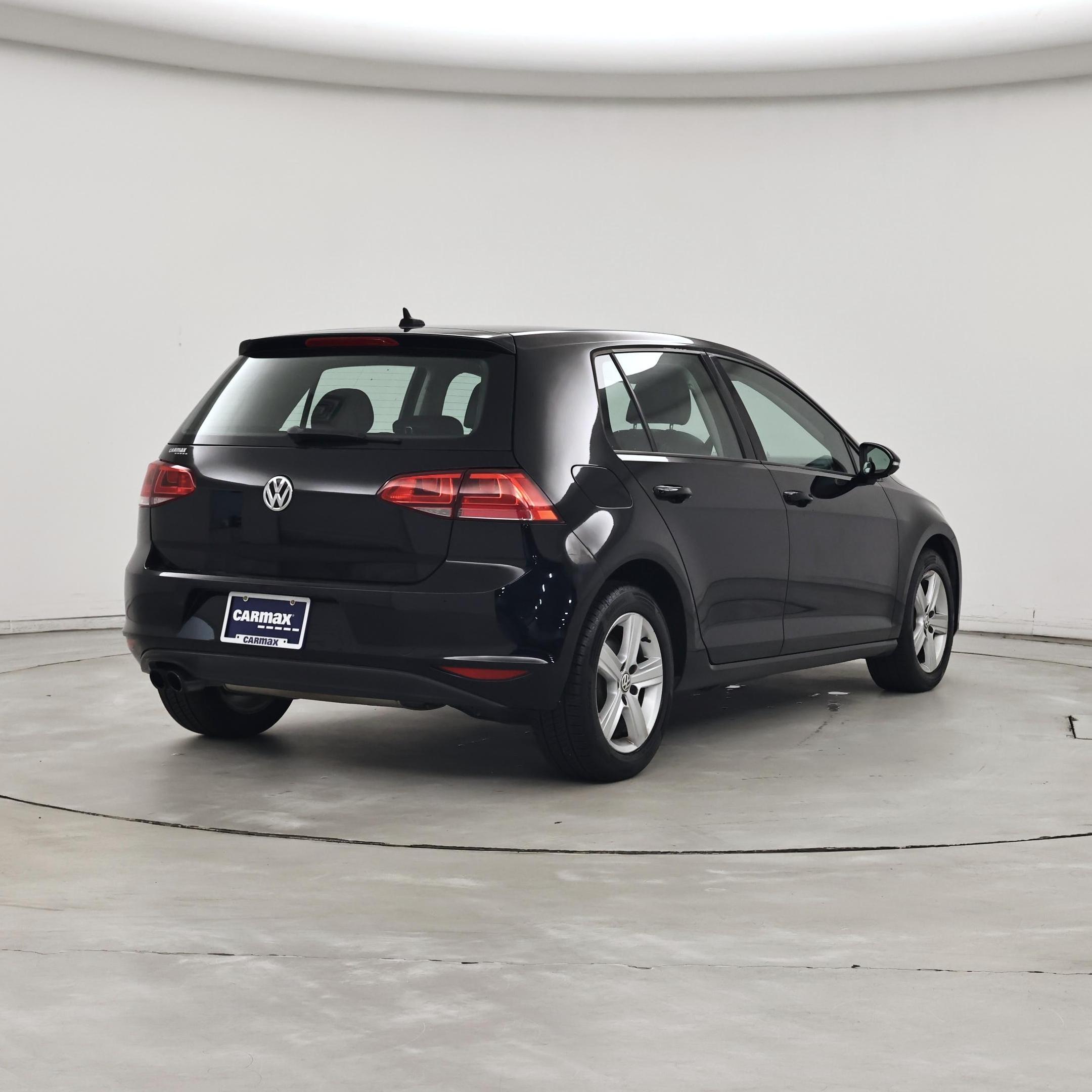 Thumbnail: 2017 Volkswagen Golf - 8