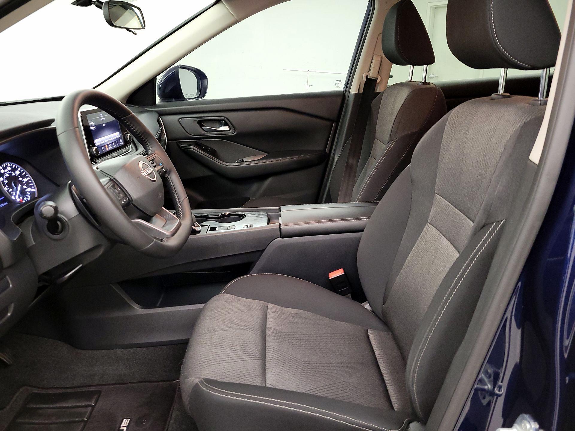 Thumbnail: 2026 Nissan Rogue - 11