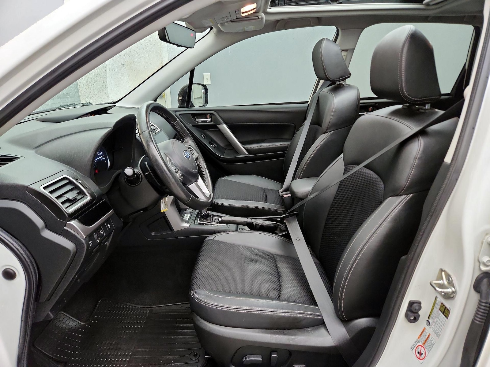 2018 Subaru Forester Premium - Photo 12