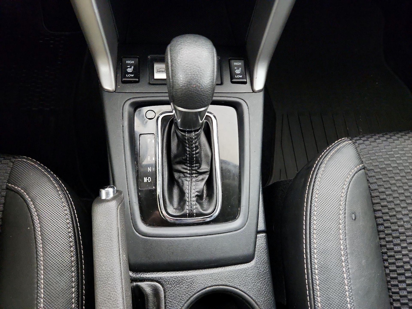 2018 Subaru Forester Premium - Photo 18