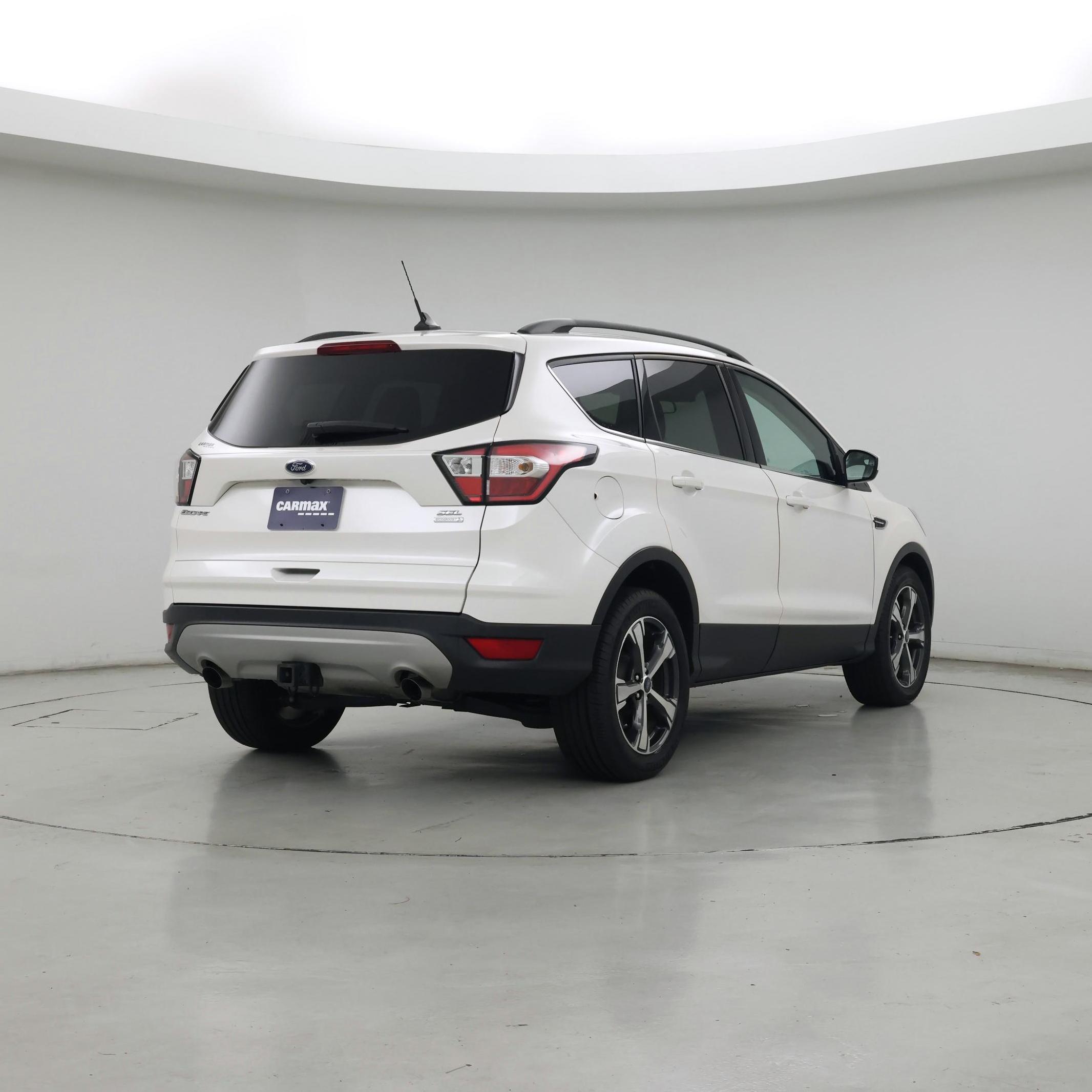Thumbnail: 2018 Ford Escape - 8
