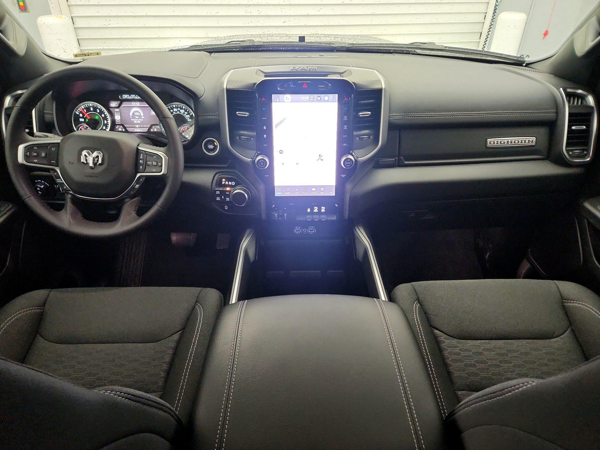 Thumbnail: 2025 RAM 1500 - 9