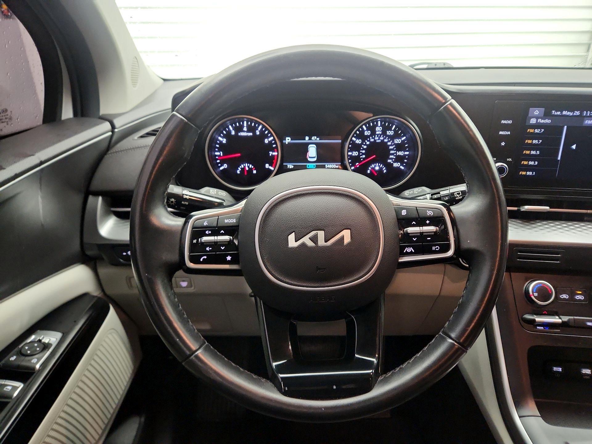 Thumbnail: 2022 Kia Carnival - 10