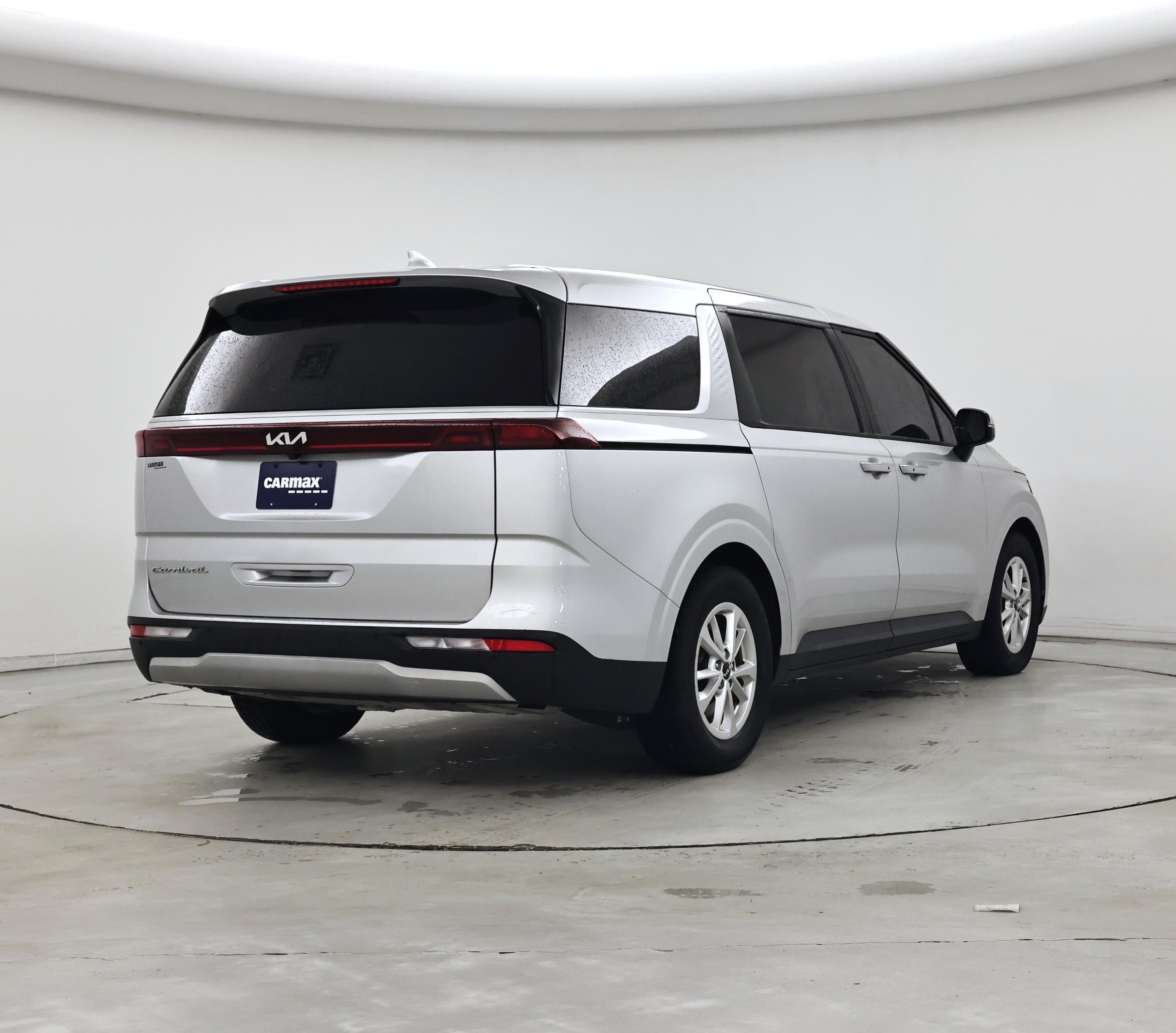 Thumbnail: 2022 Kia Carnival - 8
