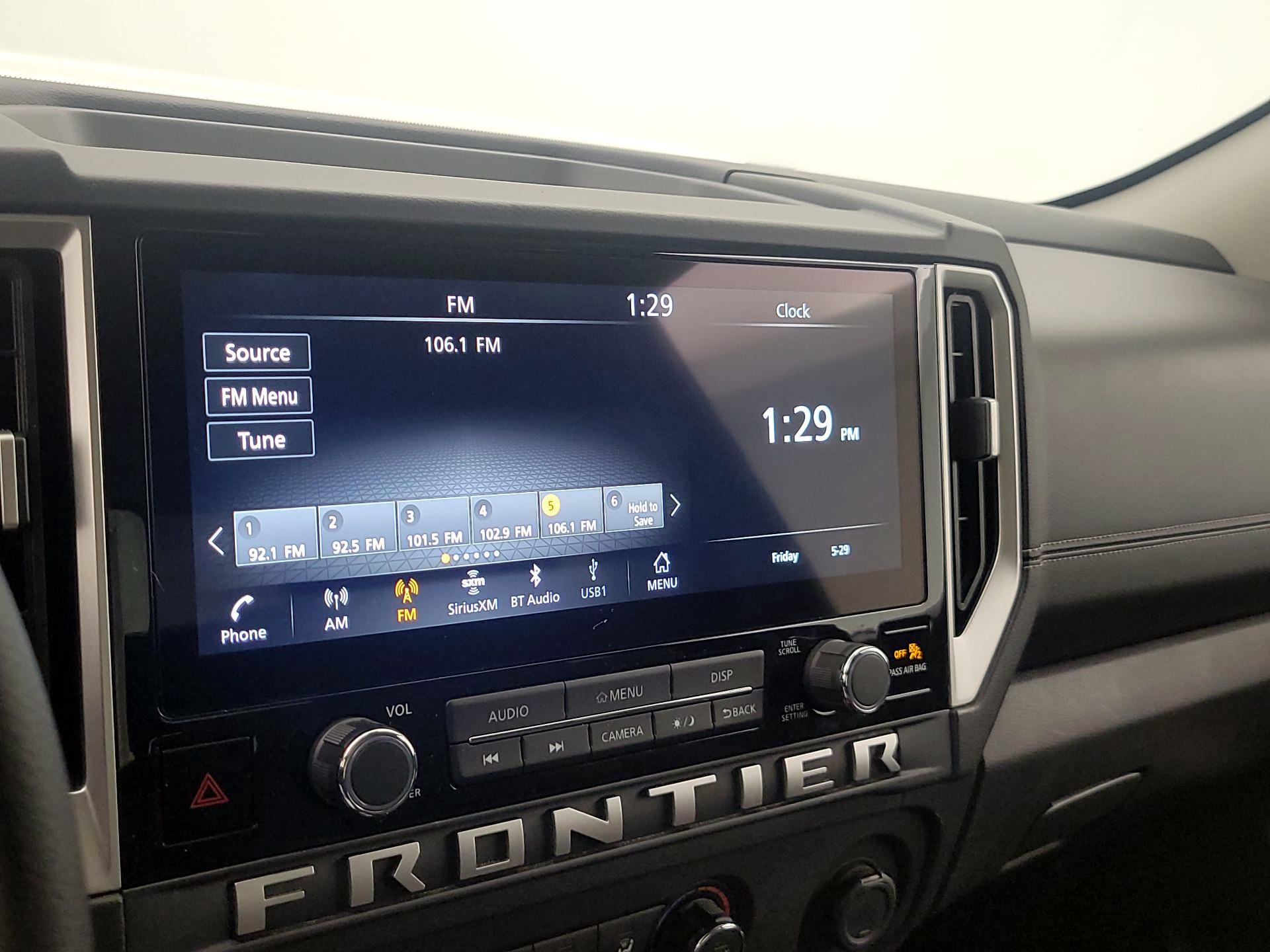 Thumbnail: 2025 Nissan Frontier - 15