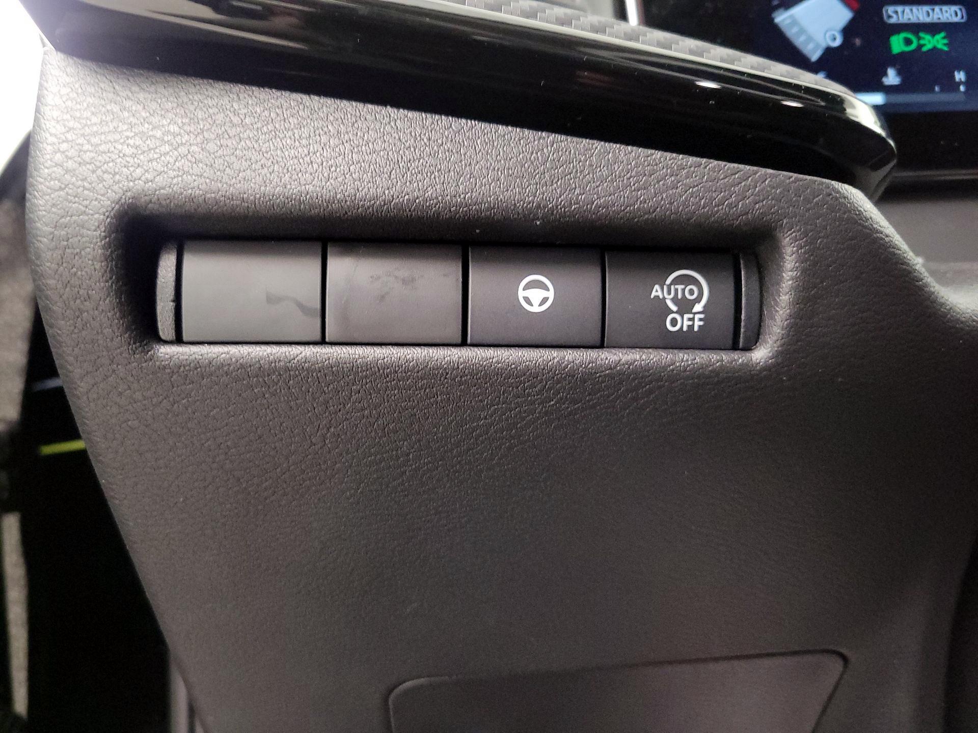 Thumbnail: 2026 Nissan Kicks - 13
