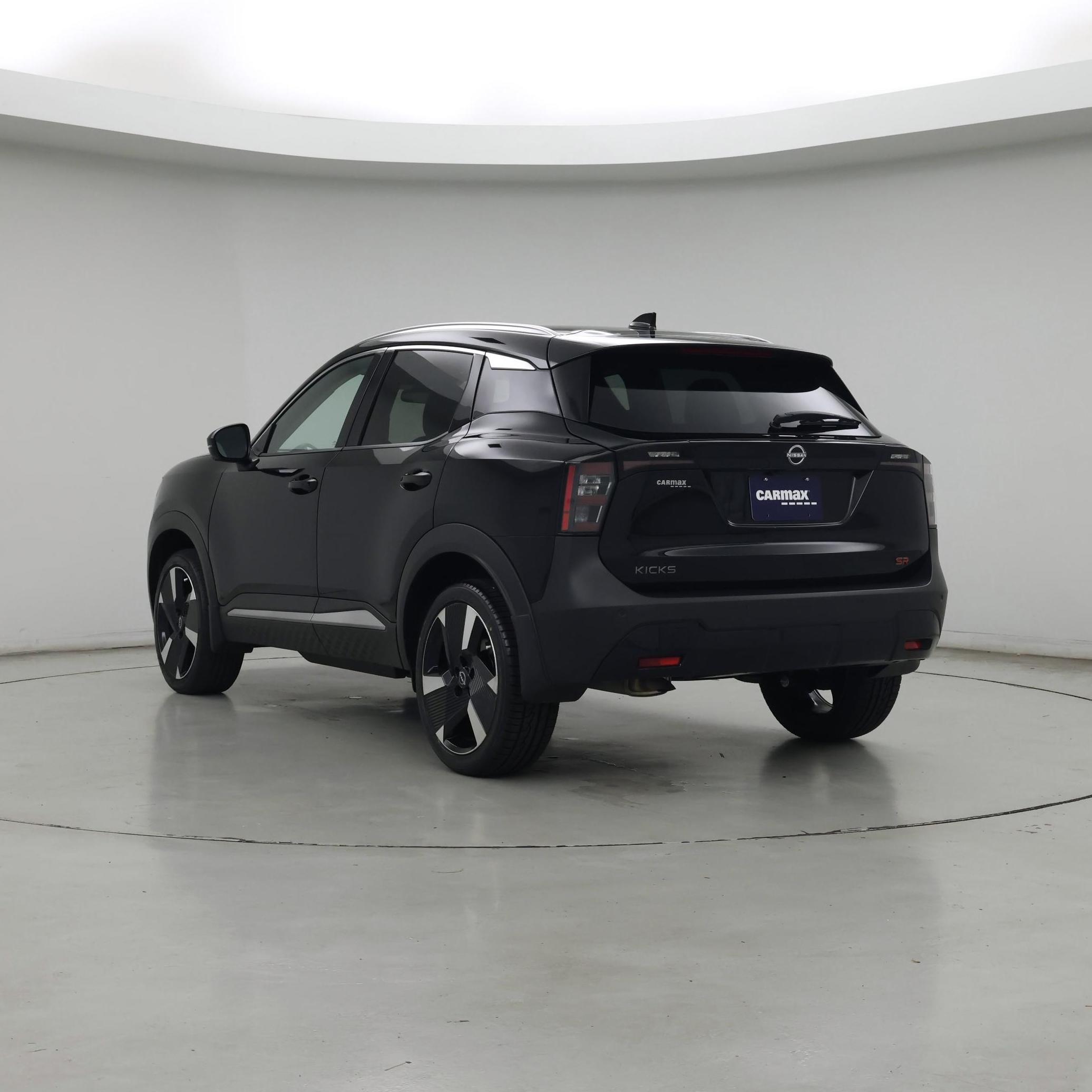 Thumbnail: 2026 Nissan Kicks - 2