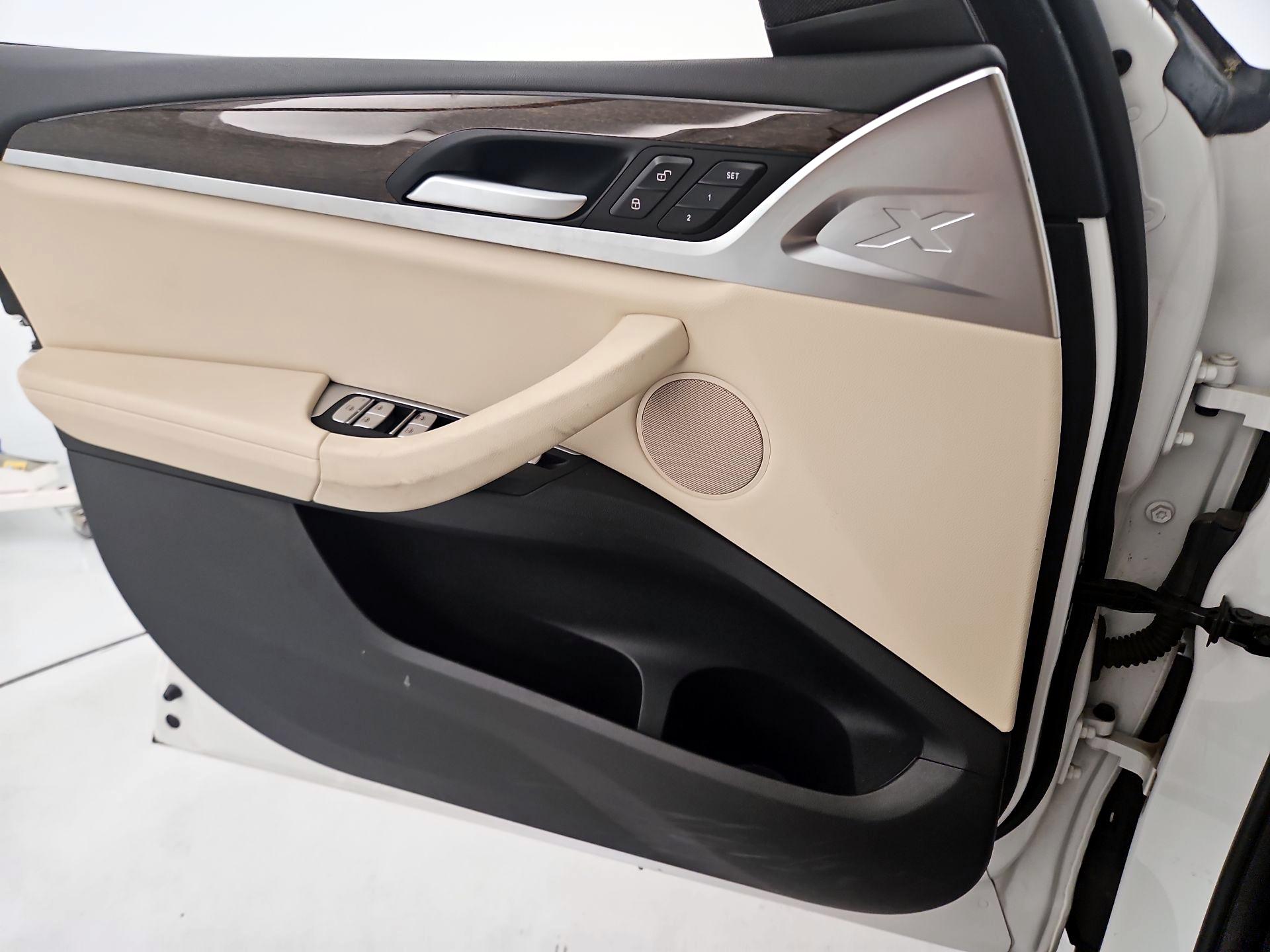 Thumbnail: 2022 BMW X3 - 12
