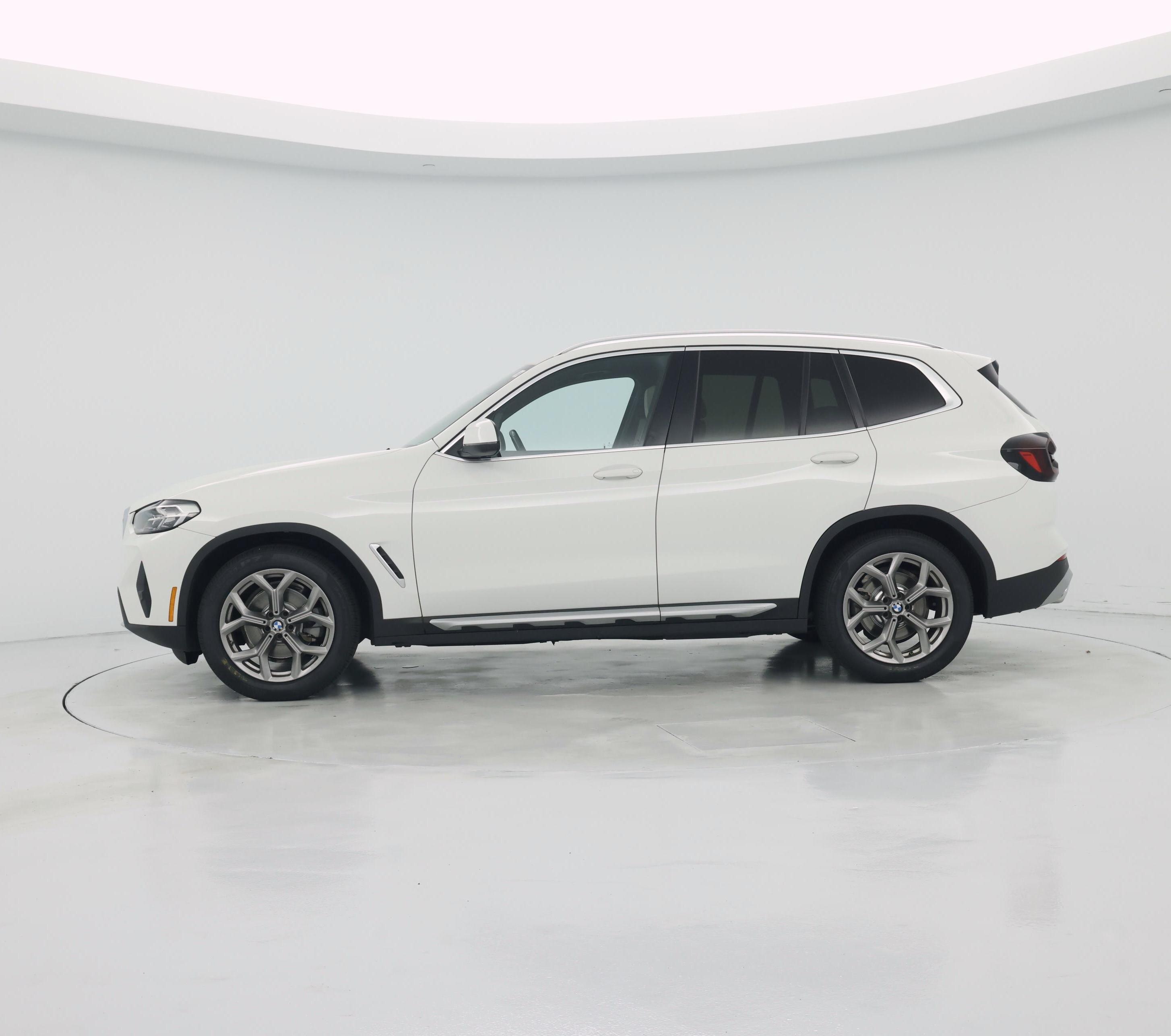Thumbnail: 2022 BMW X3 - 3