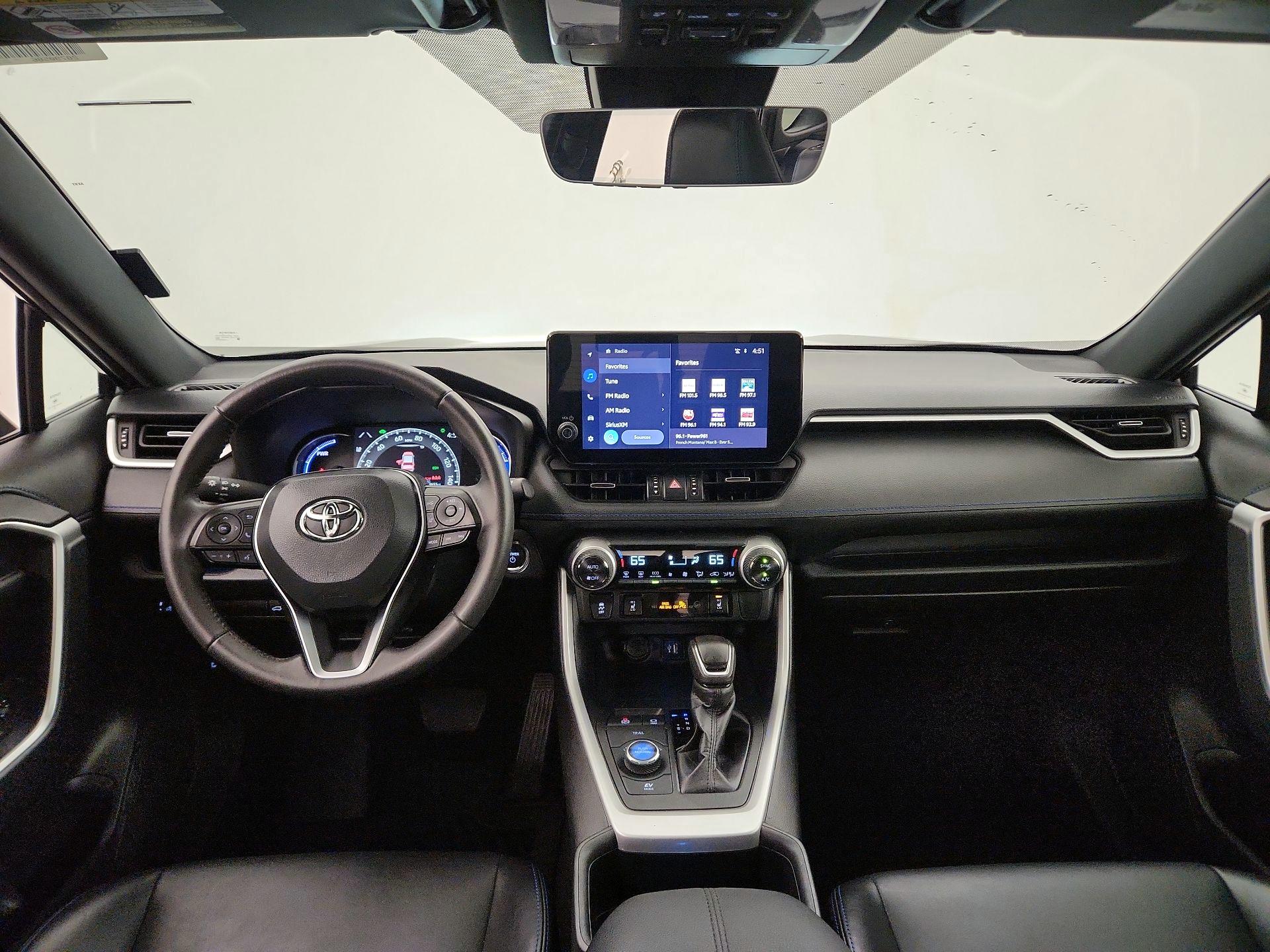 Thumbnail: 2024 Toyota RAV4 - 9