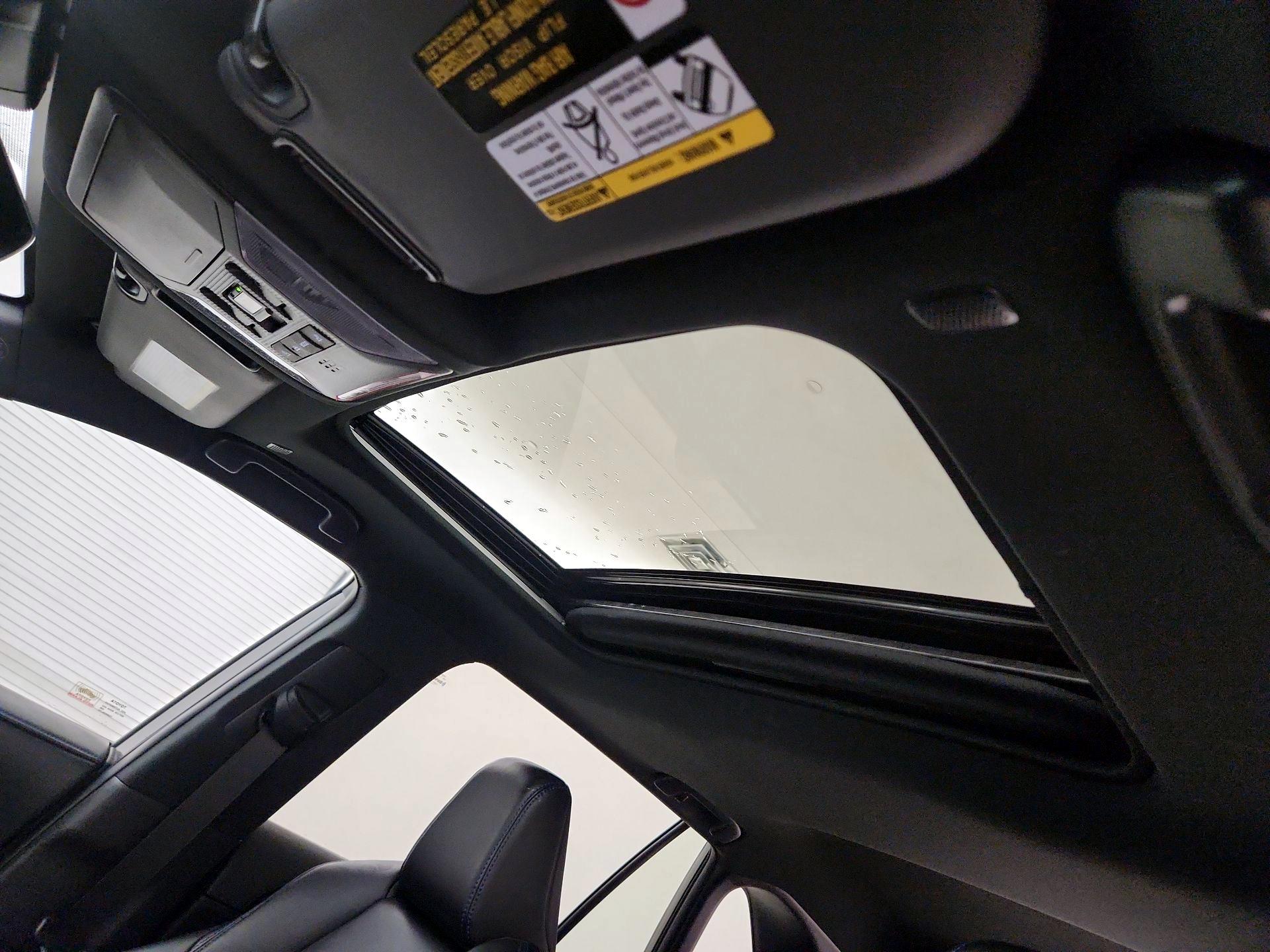 Thumbnail: 2024 Toyota RAV4 - 19