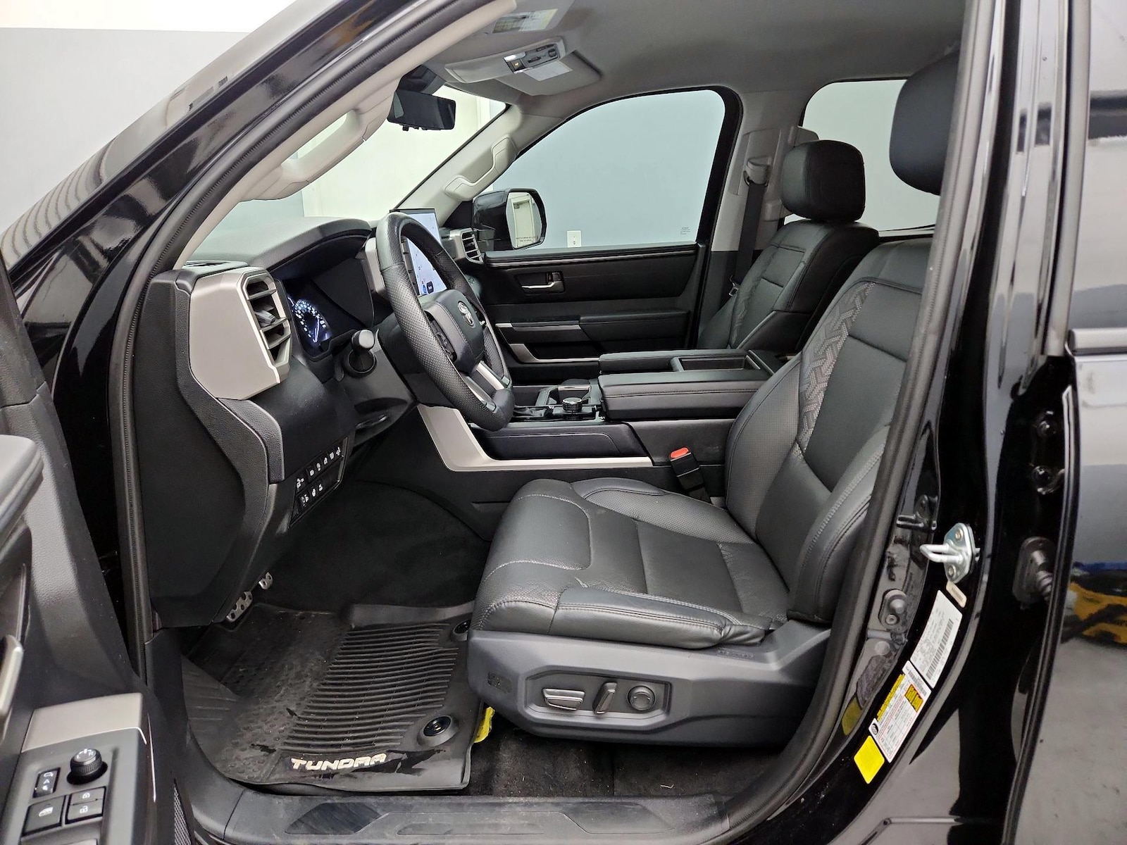 2023 Toyota Tundra SR5 - Photo 12