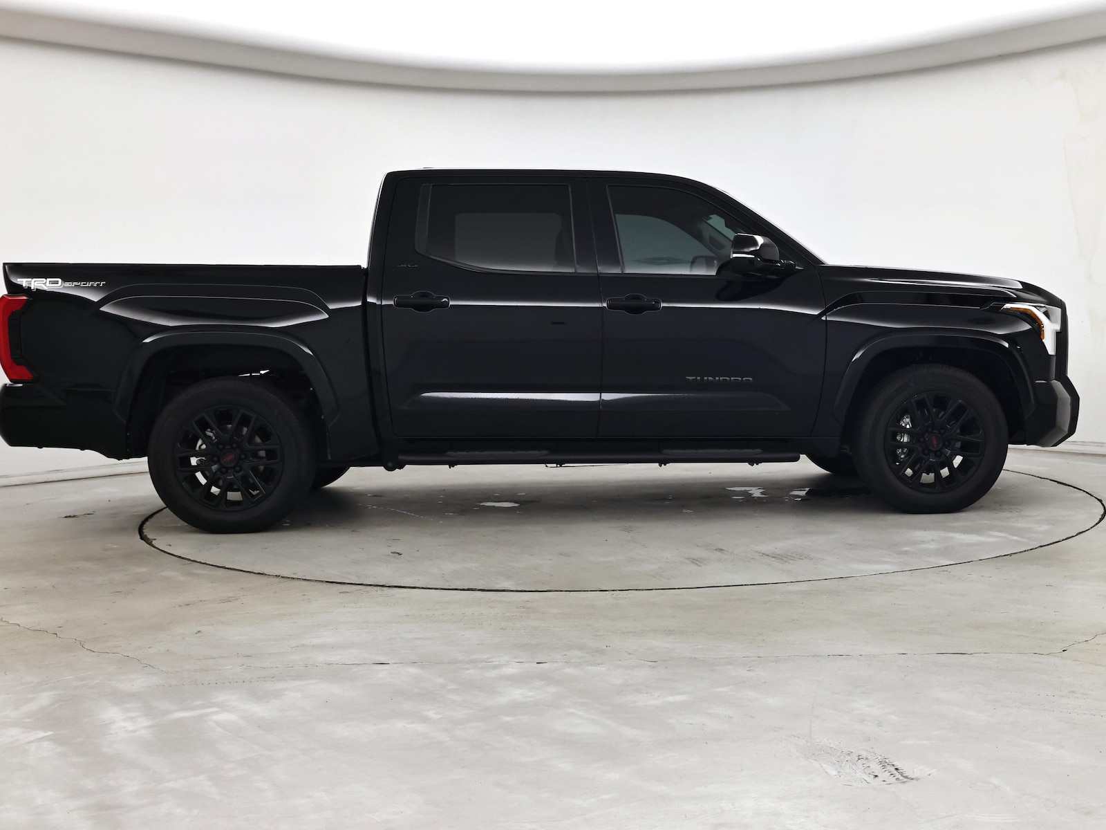 2023 Toyota Tundra SR5 - Photo 8