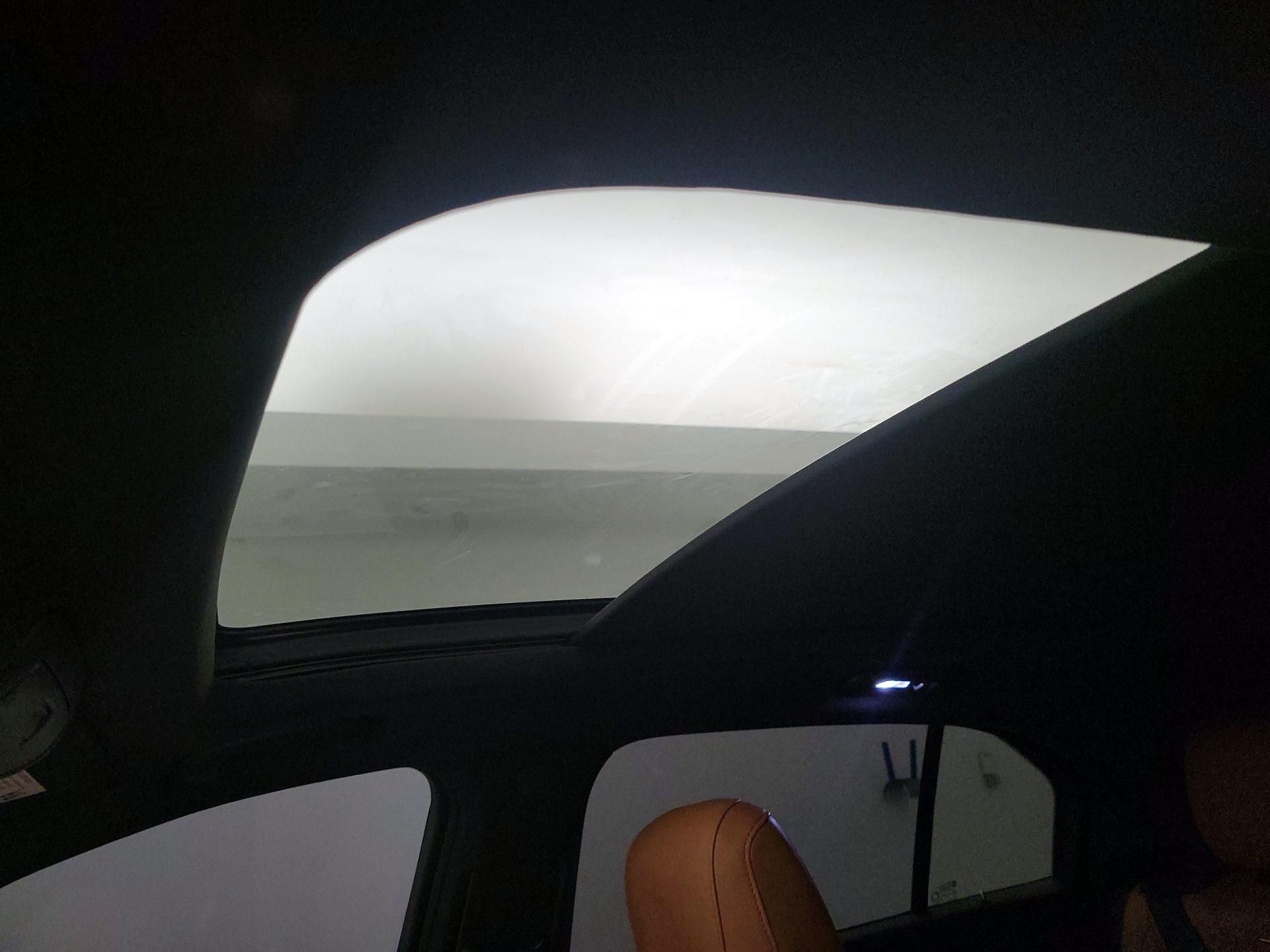 Thumbnail: 2021 Cadillac XT4 - 20