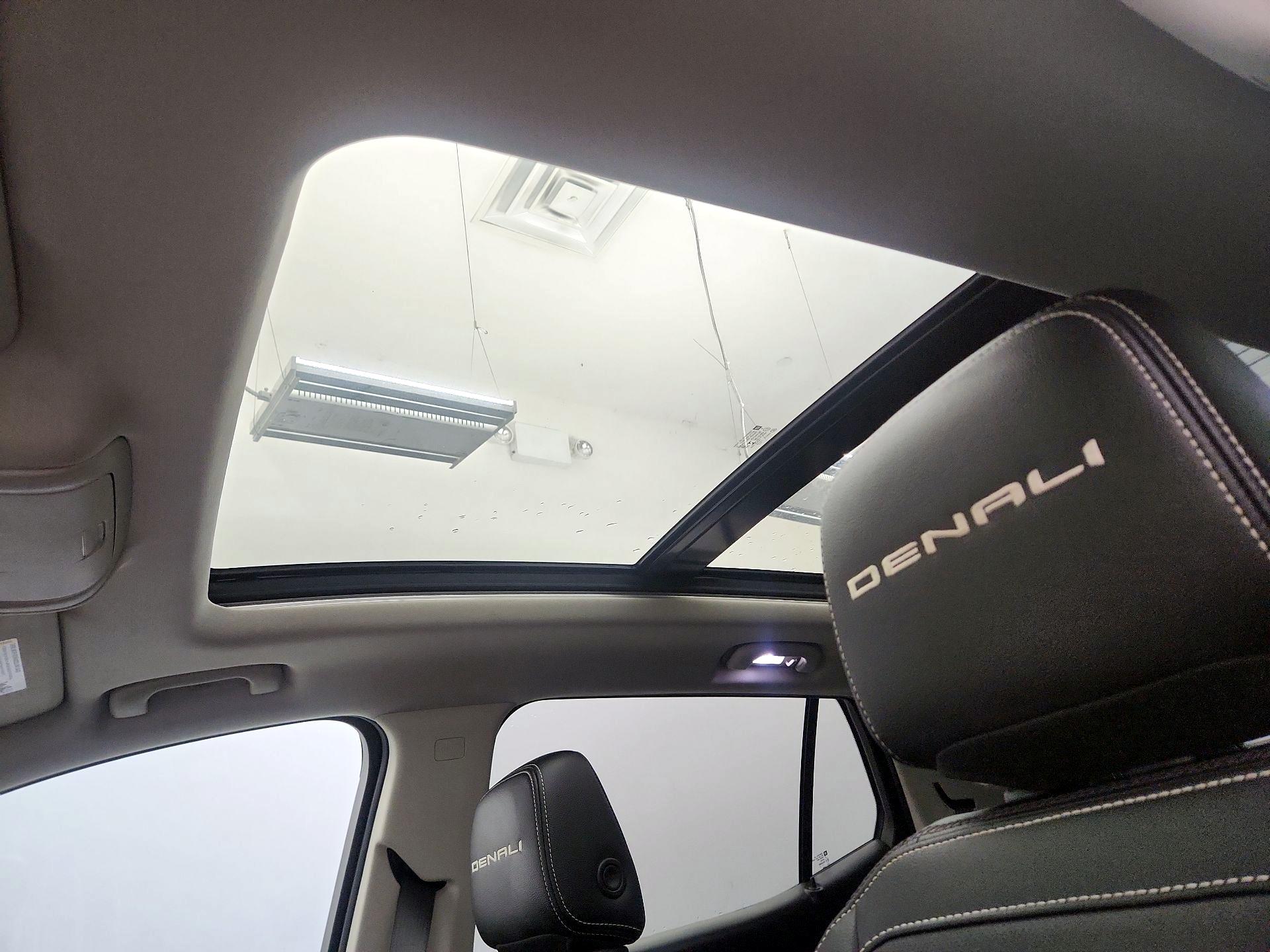 Thumbnail: 2022 GMC Terrain - 20