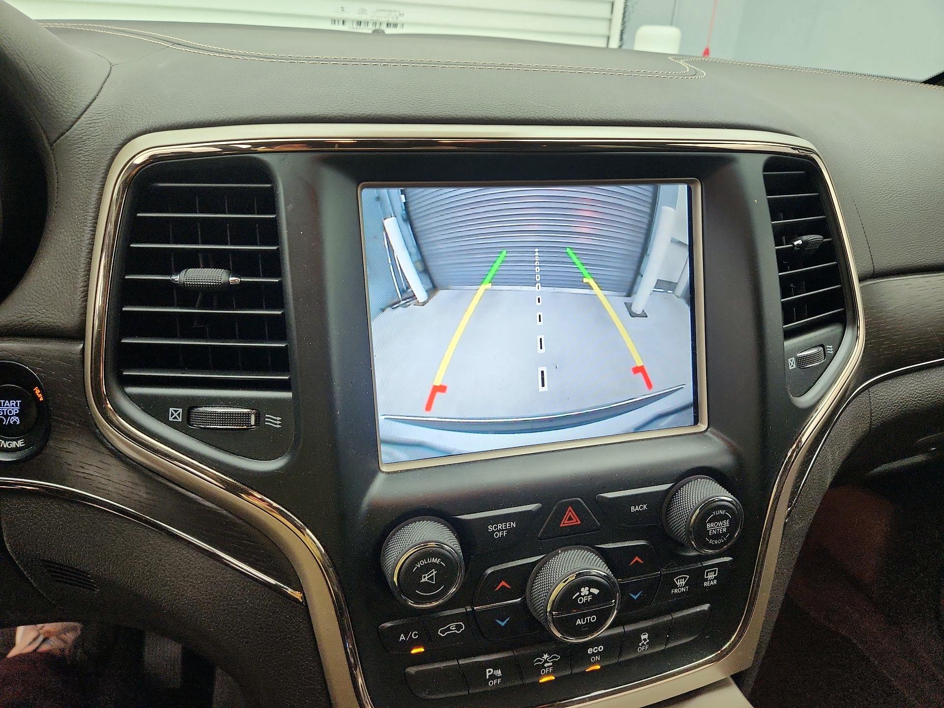 Thumbnail: 2014 Jeep Grand Cherokee - 15