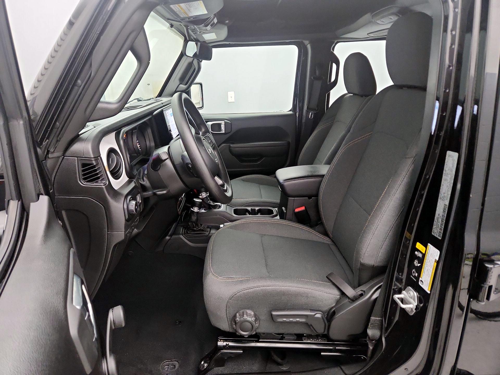 Thumbnail: 2024 Jeep Wrangler - 11
