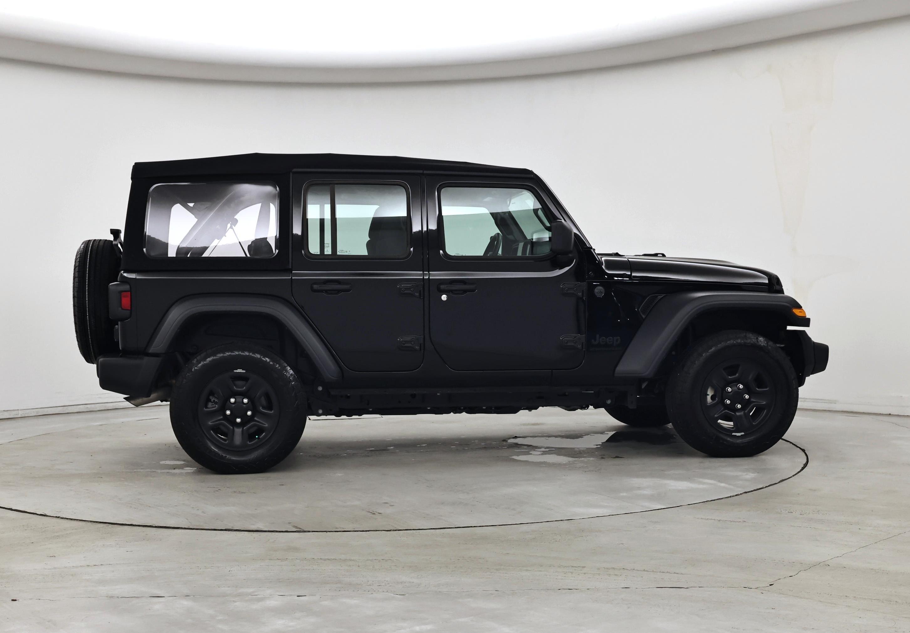 Thumbnail: 2024 Jeep Wrangler - 7