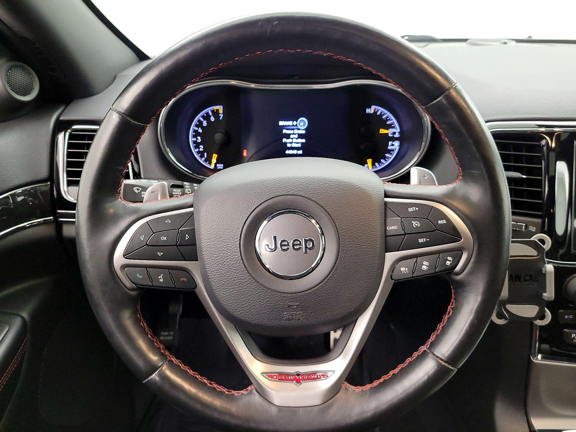Thumbnail: 2020 Jeep Grand Cherokee - 10