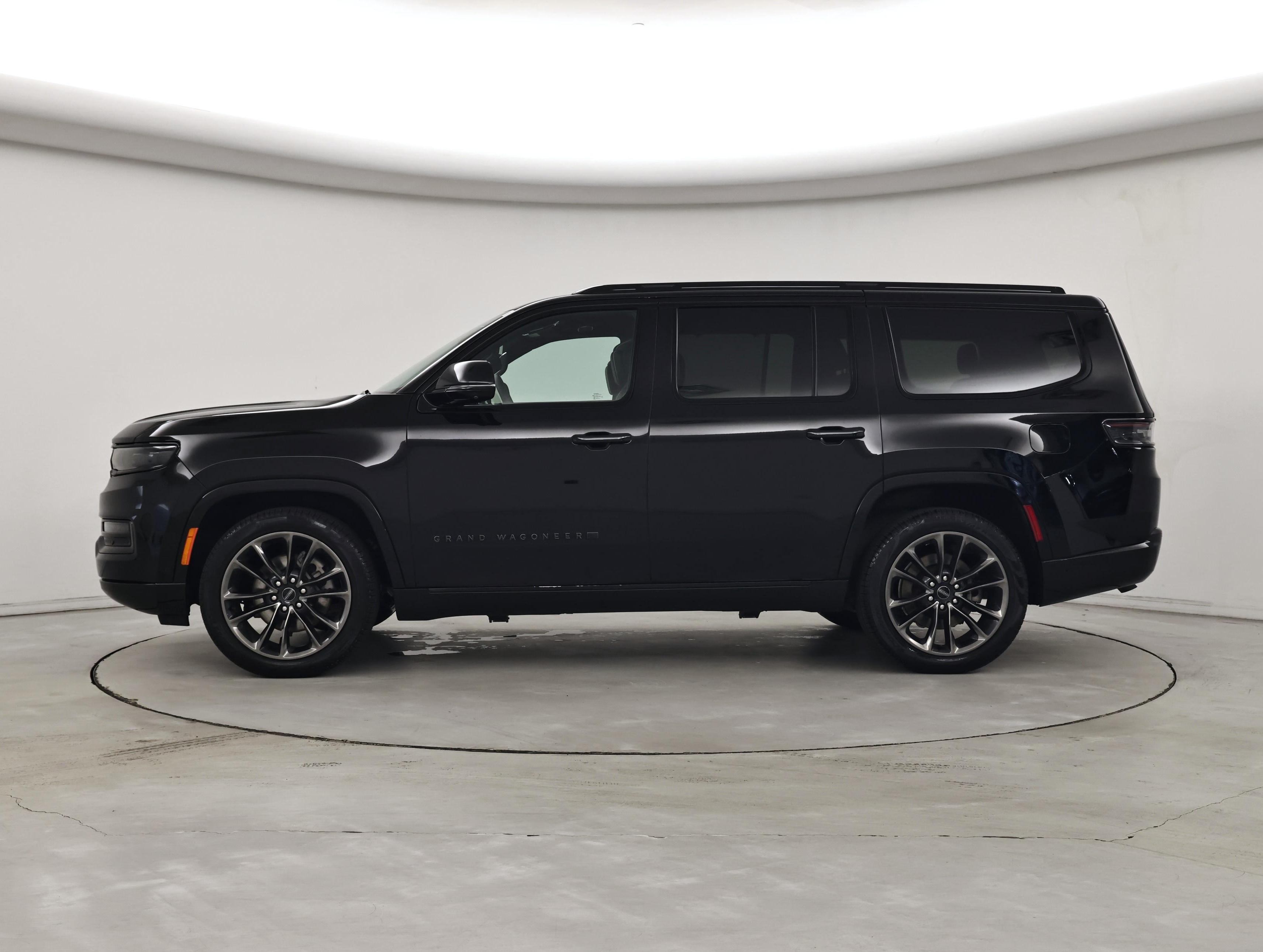 Thumbnail: 2024 Jeep Grand Wagoneer - 3