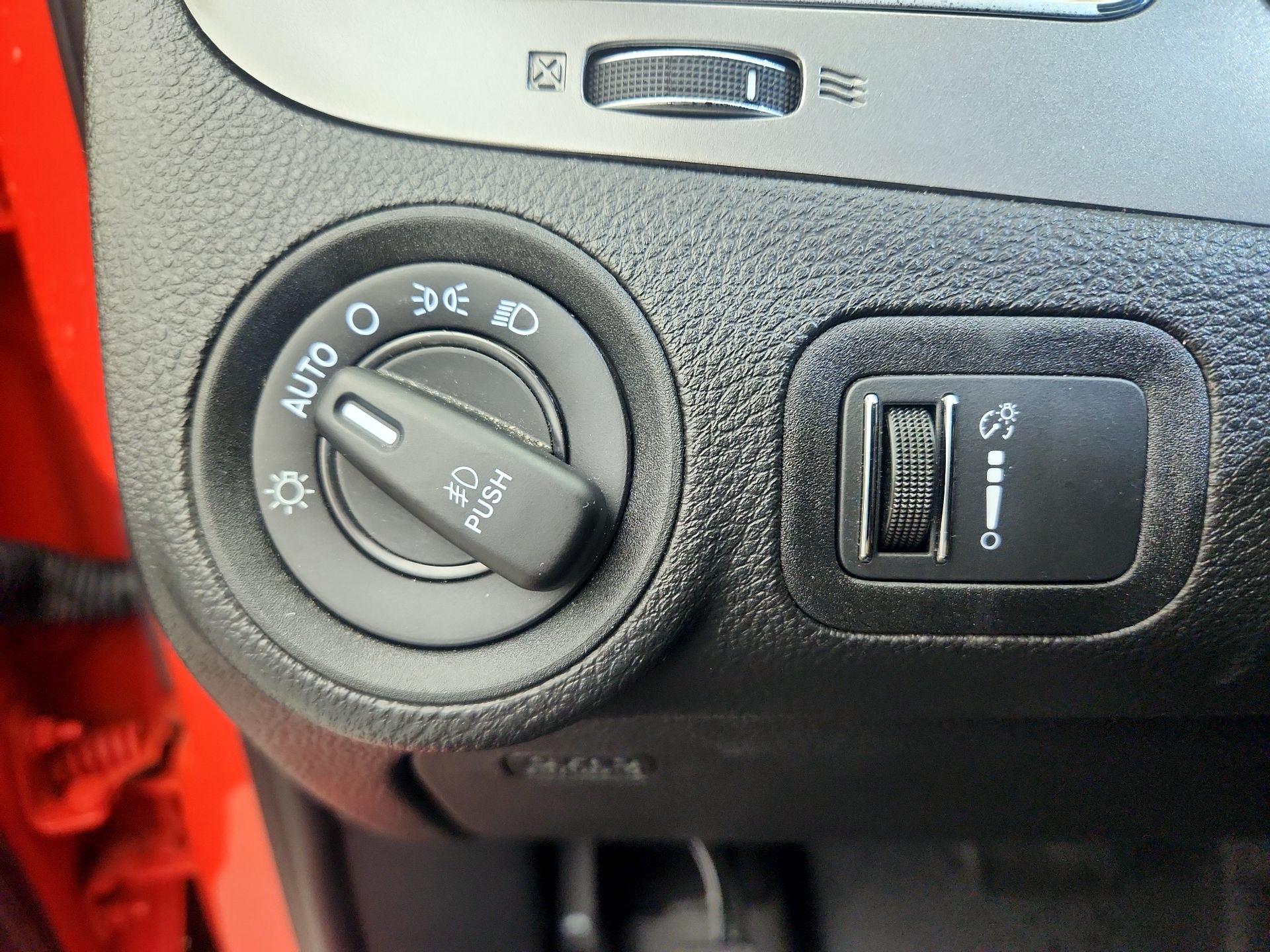 Thumbnail: 2019 Dodge Journey - 13