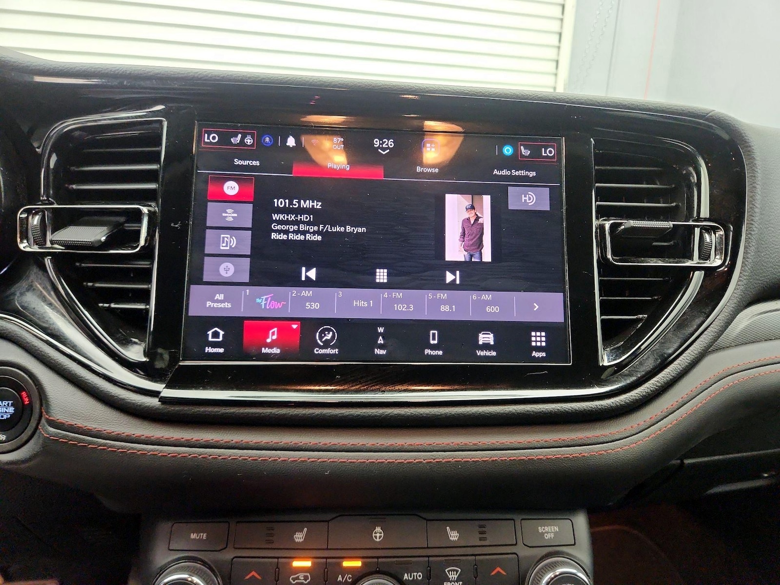 2025 Dodge Durango GT - Photo 17