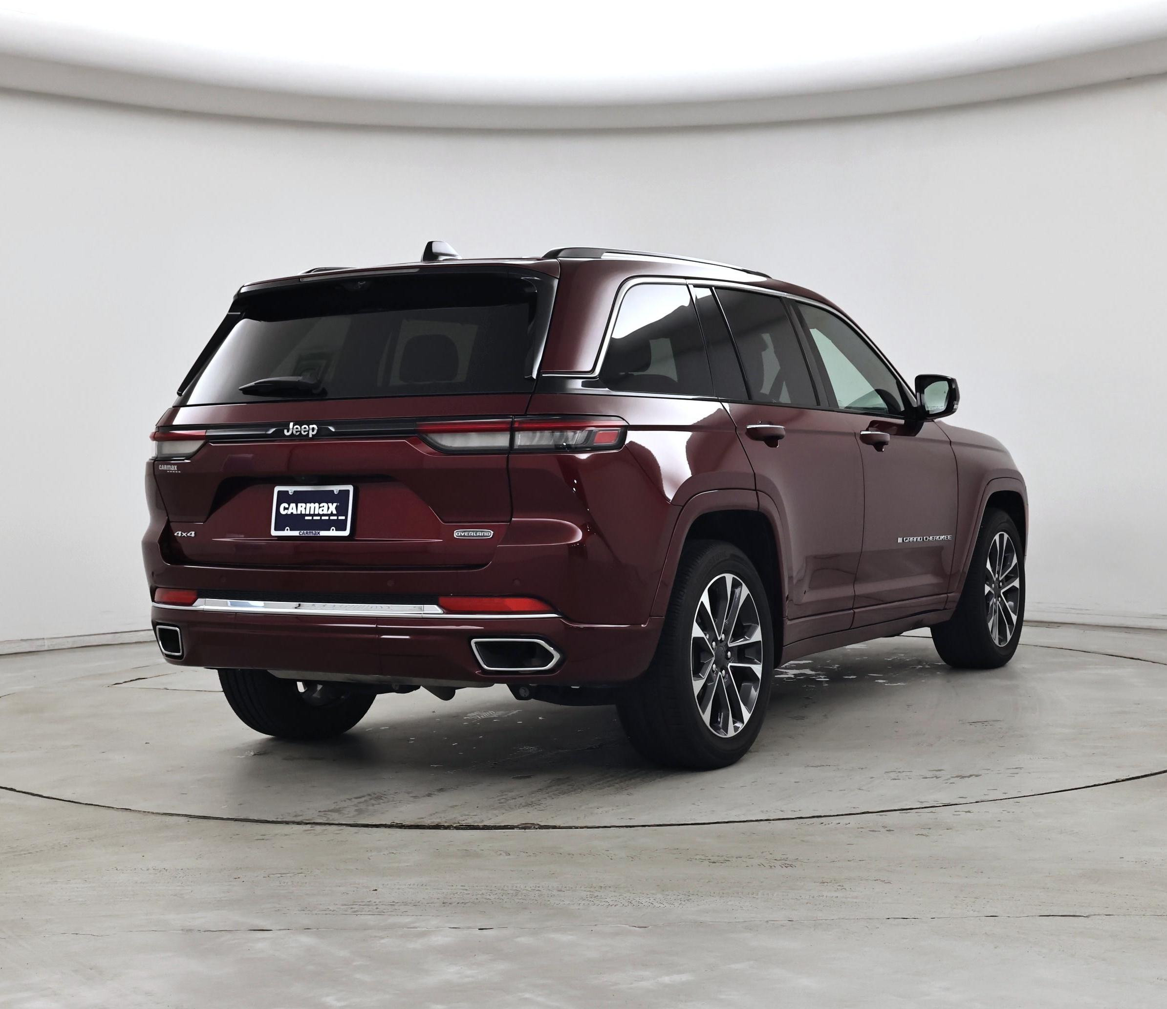 Thumbnail: 2023 Jeep Grand Cherokee - 8