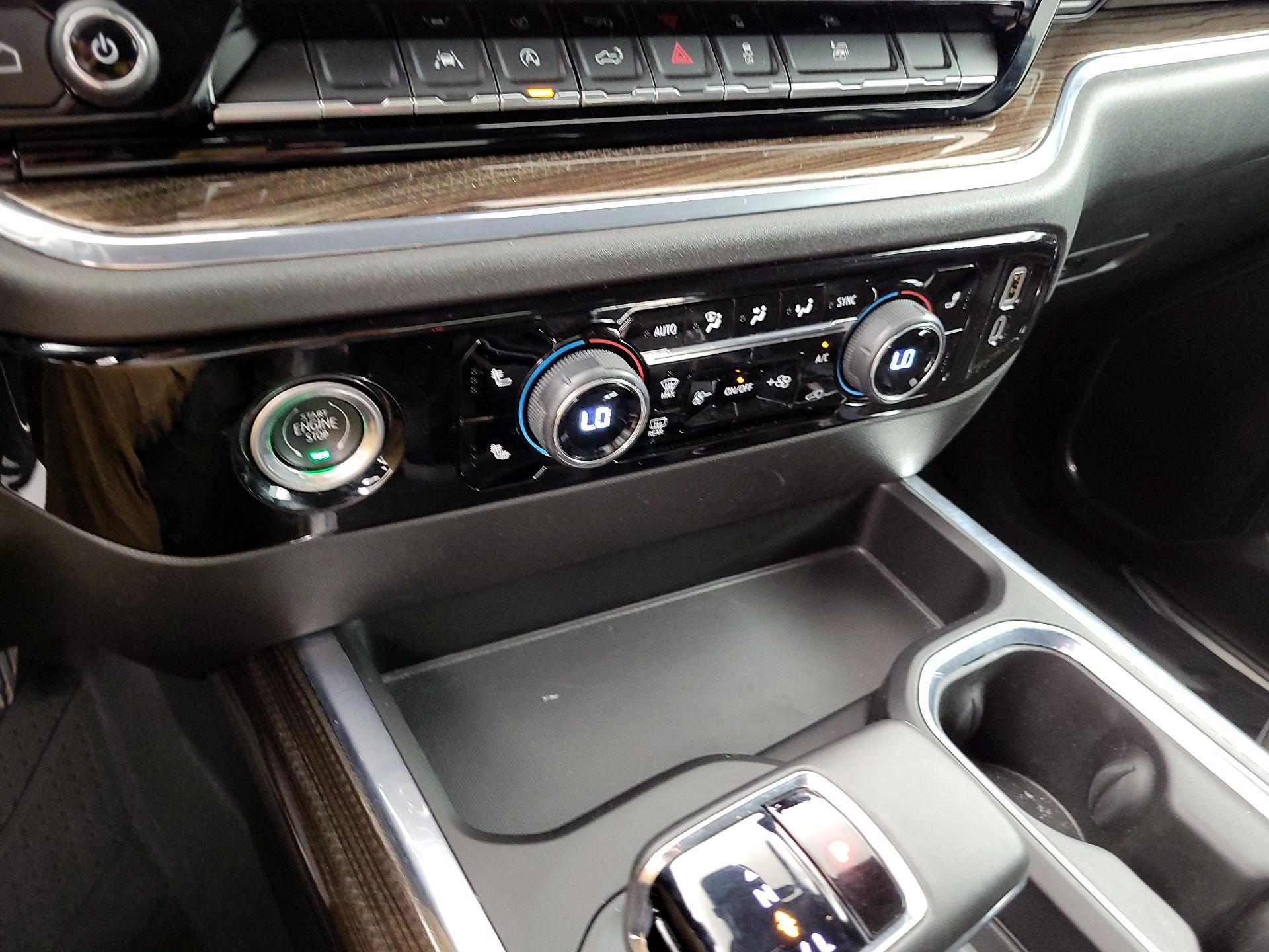 Thumbnail: 2023 Chevrolet Silverado 1500 - 17