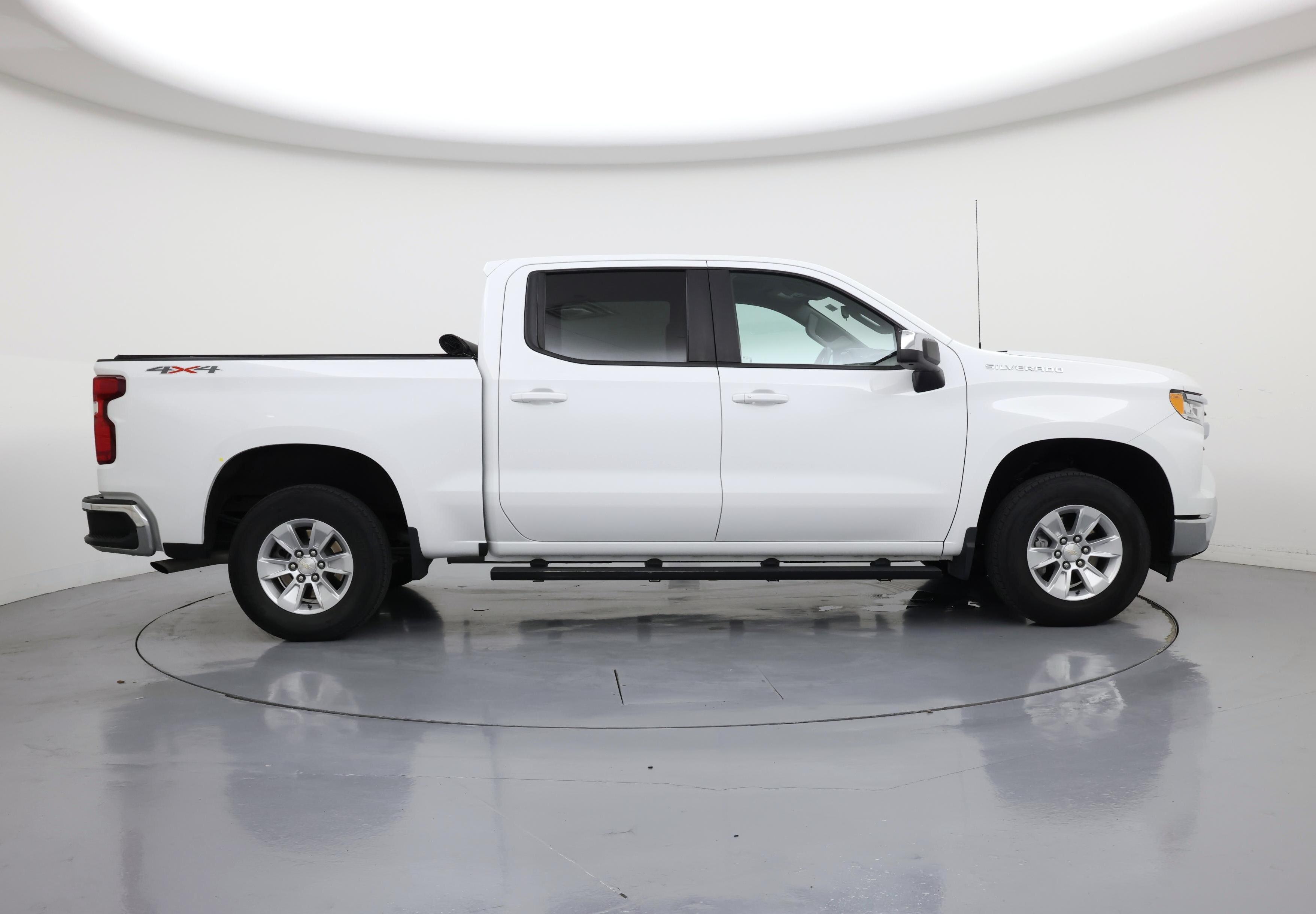 Thumbnail: 2023 Chevrolet Silverado 1500 - 7
