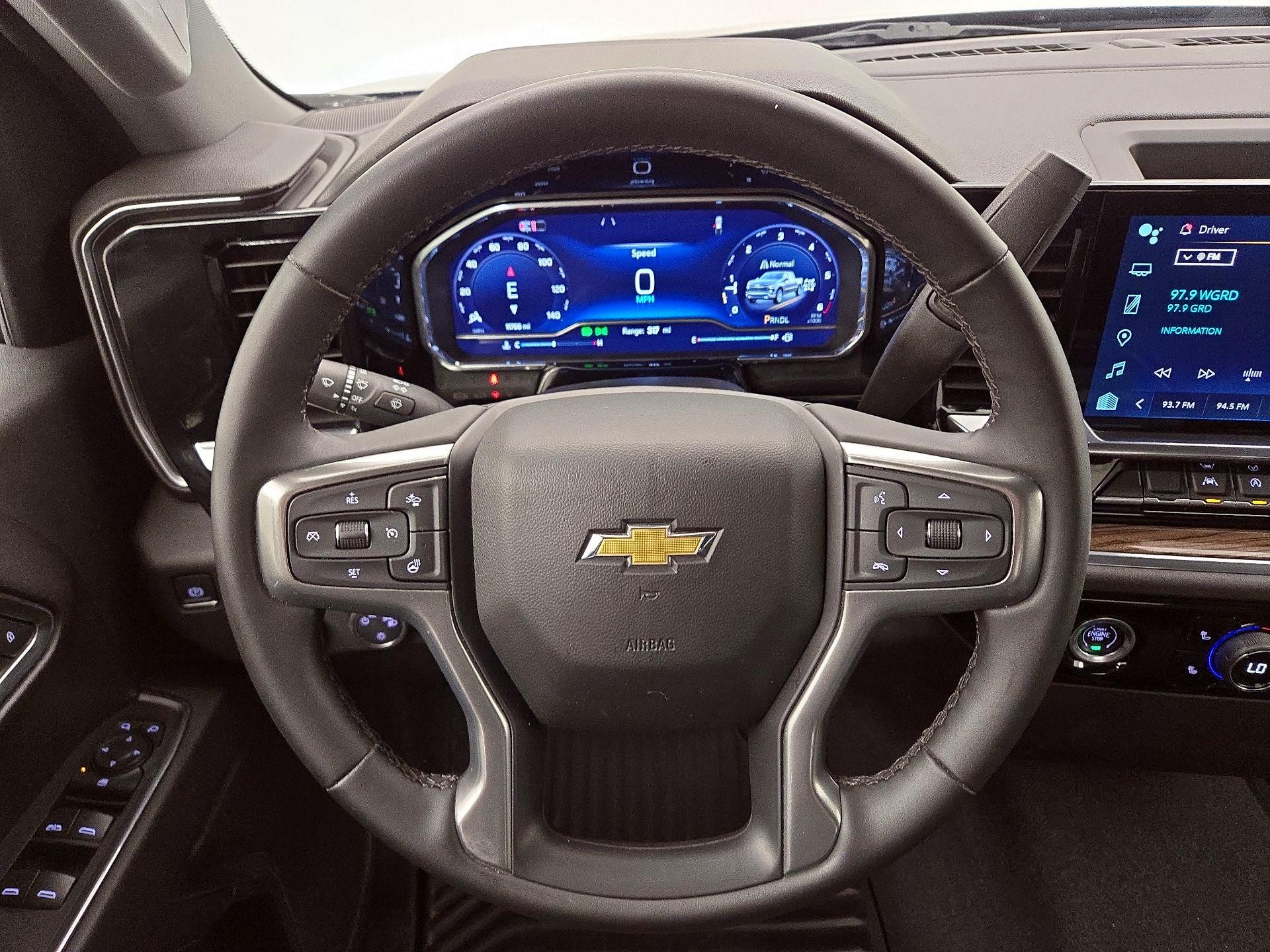 Thumbnail: 2024 Chevrolet Silverado 1500 - 10