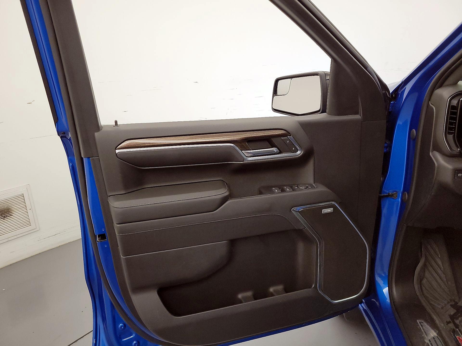 Thumbnail: 2022 Chevrolet Silverado 1500 - 12
