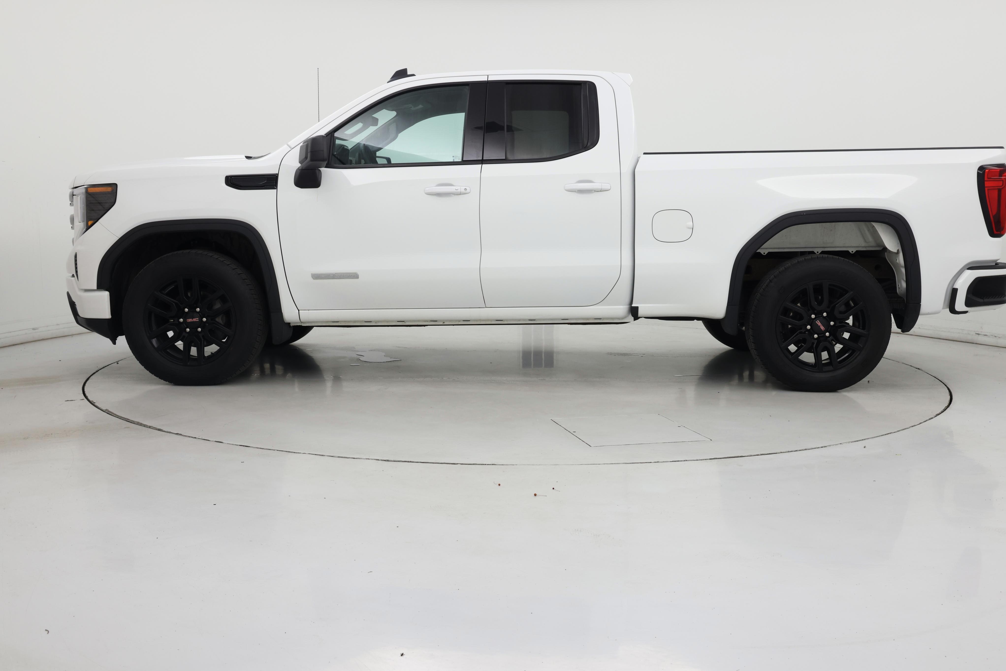 Thumbnail: 2023 GMC Sierra 1500 - 3