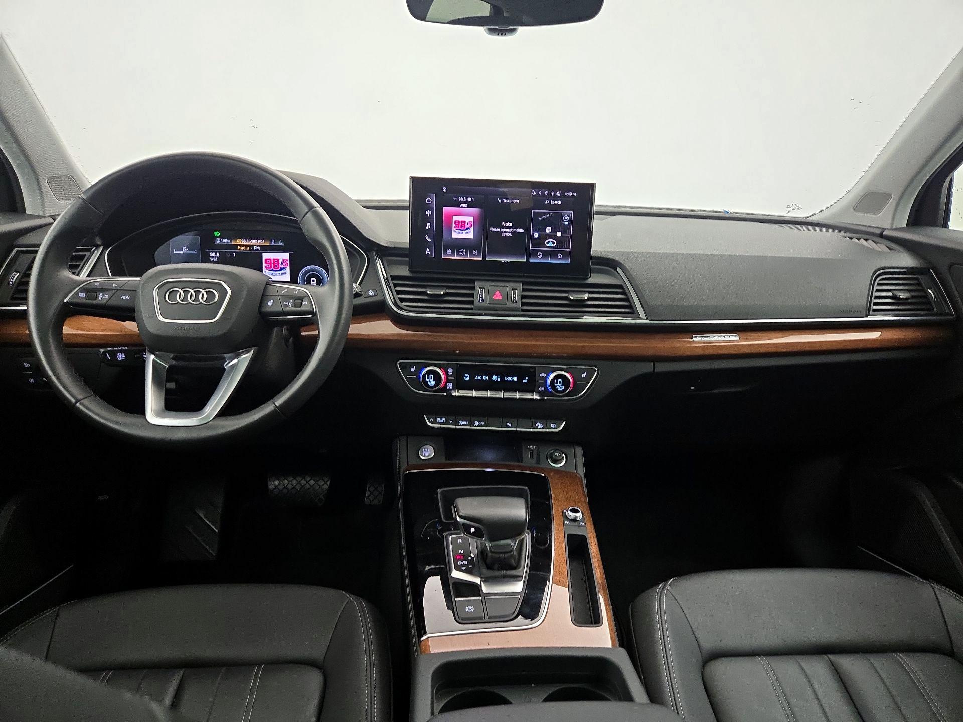Thumbnail: 2023 Audi Q5 - 9