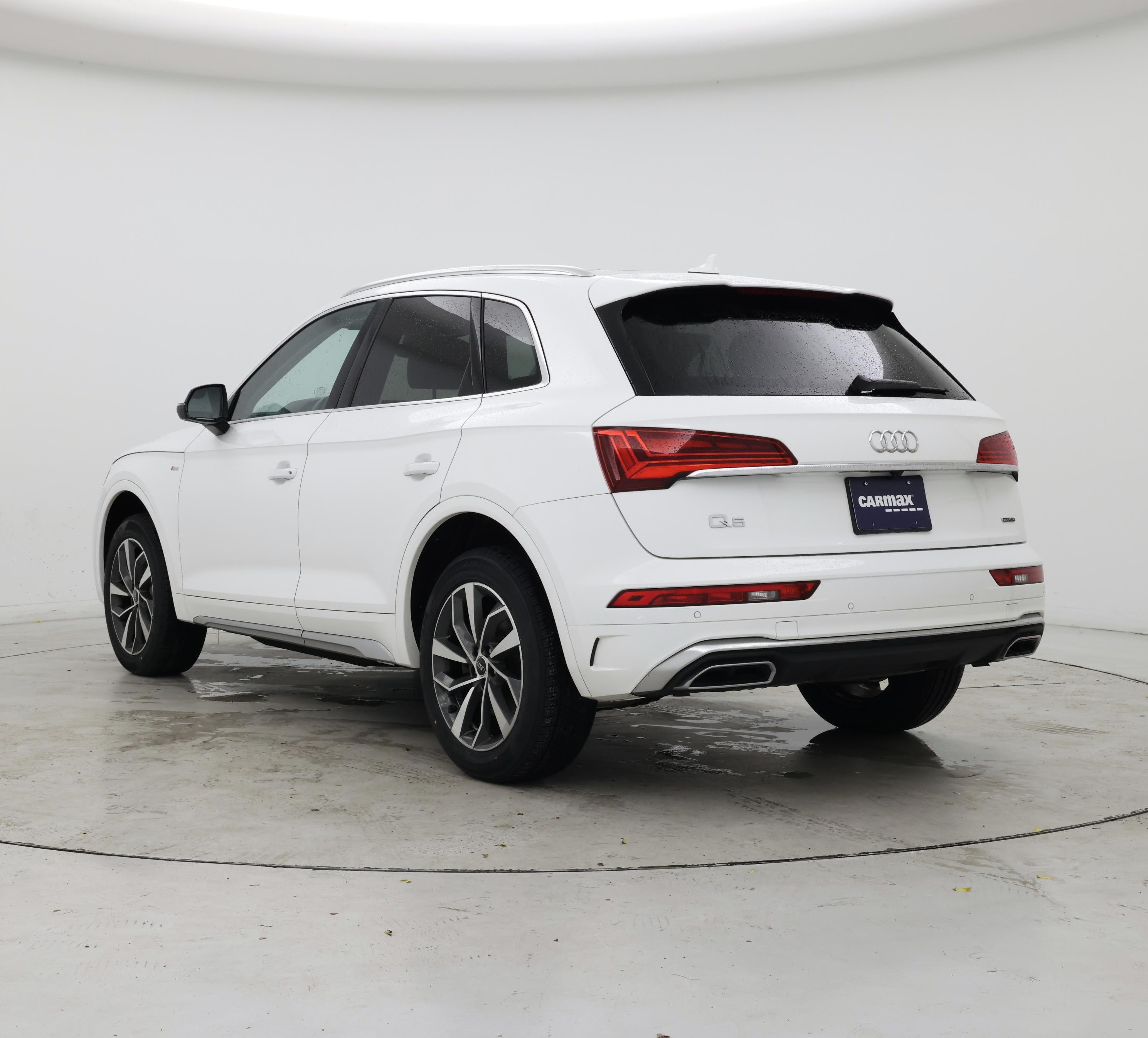 Thumbnail: 2023 Audi Q5 - 2