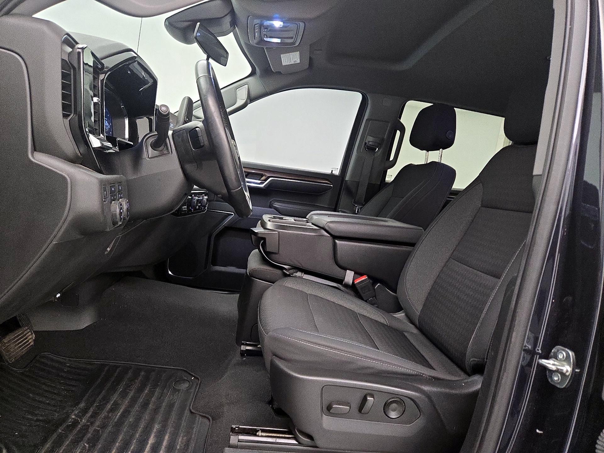Thumbnail: 2023 Chevrolet Silverado 1500 - 11