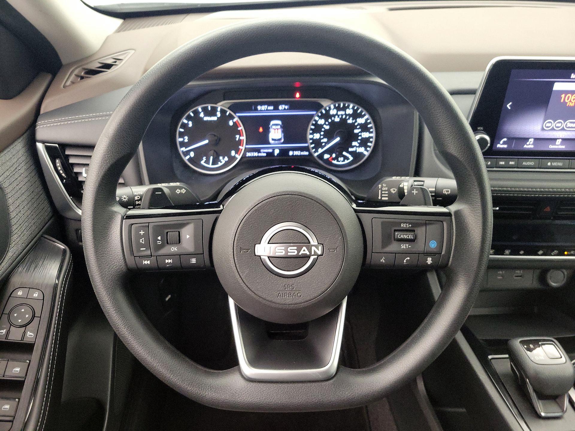 Thumbnail: 2023 Nissan Rogue - 10