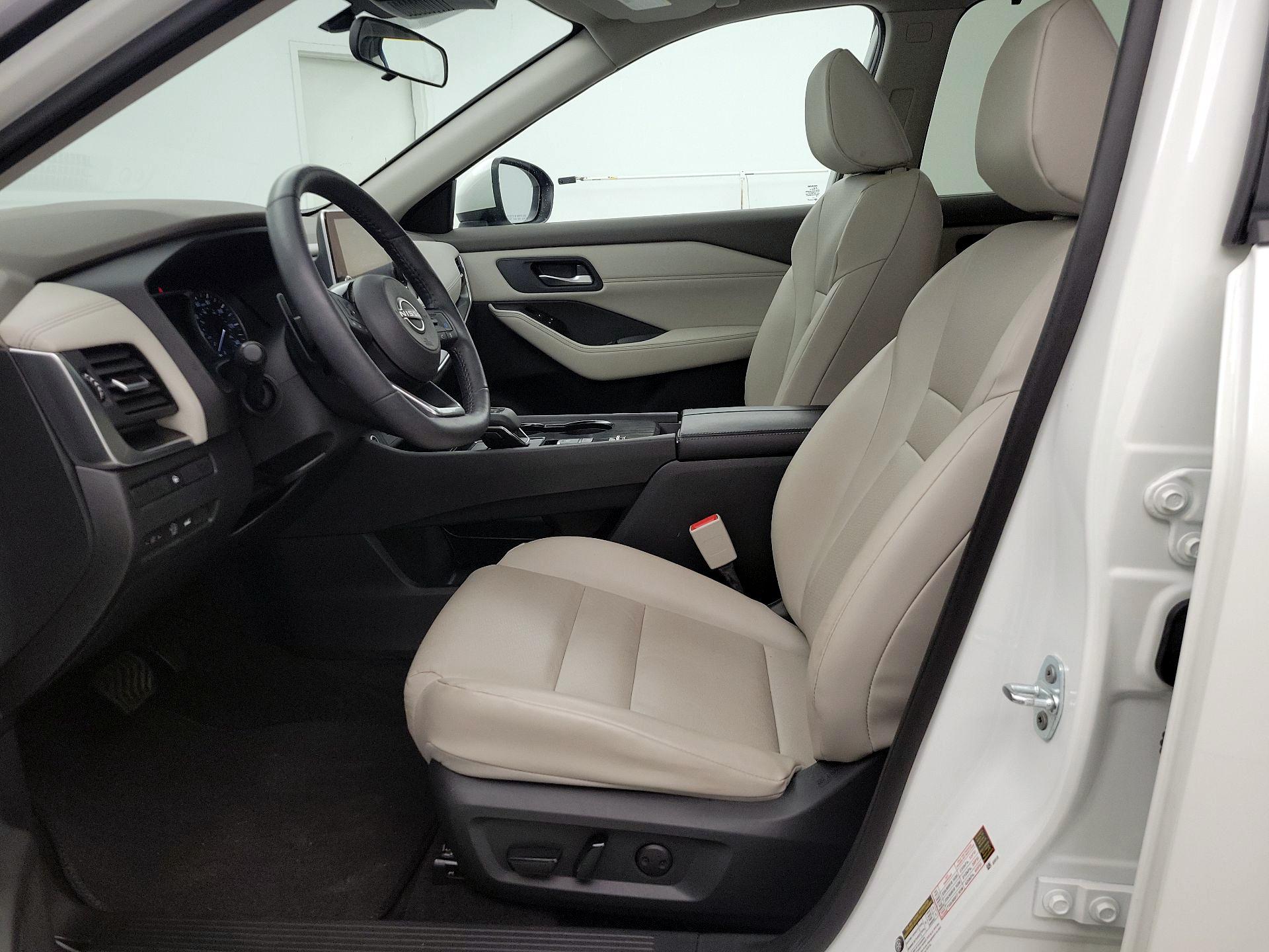 Thumbnail: 2023 Nissan Rogue - 11