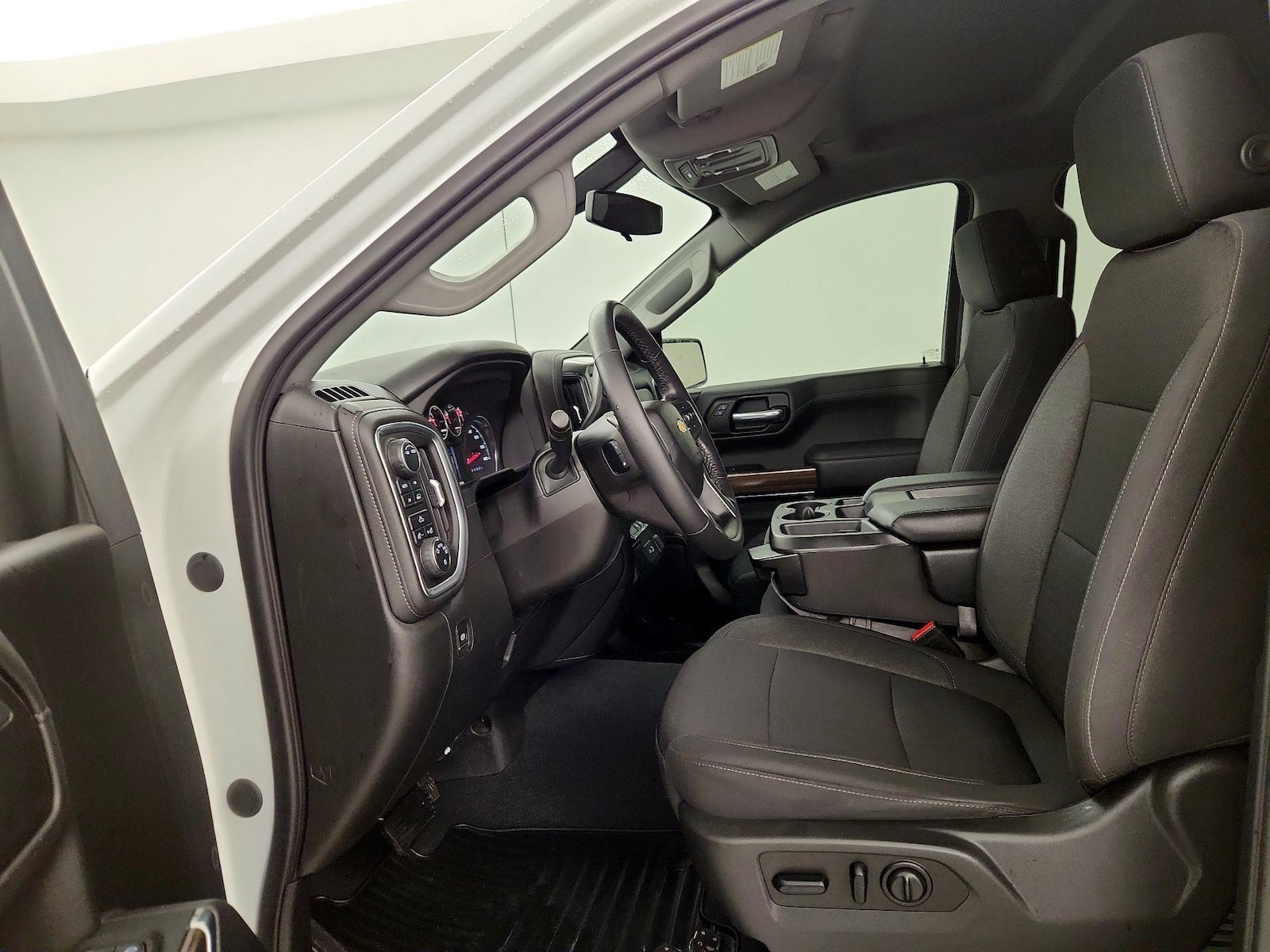 2021 Chevrolet Silverado 1500 LT - Photo 12