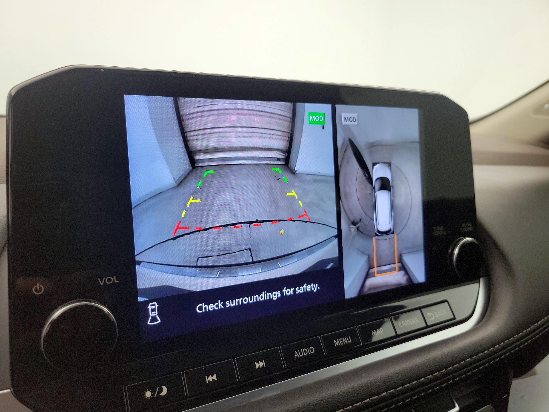 Thumbnail: 2023 Nissan Rogue - 14